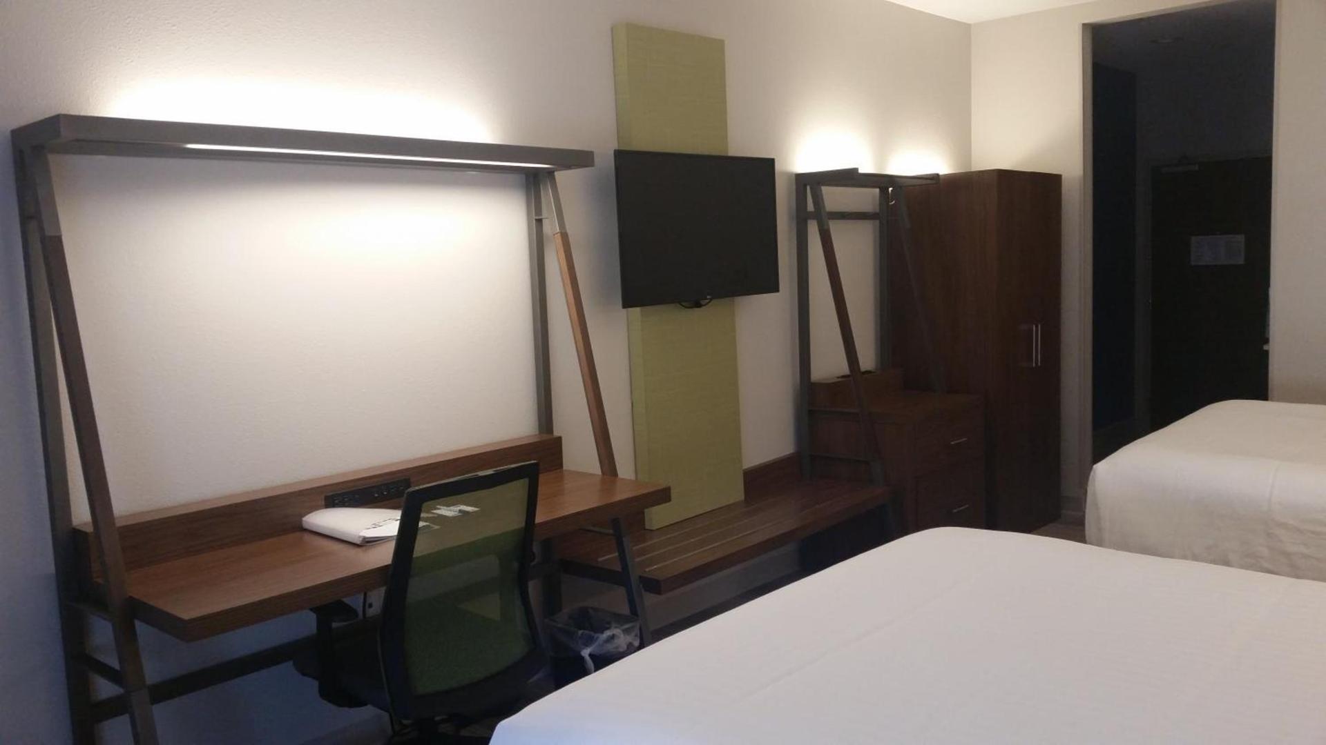 Holiday Inn Express Slidell by IHG photo 34