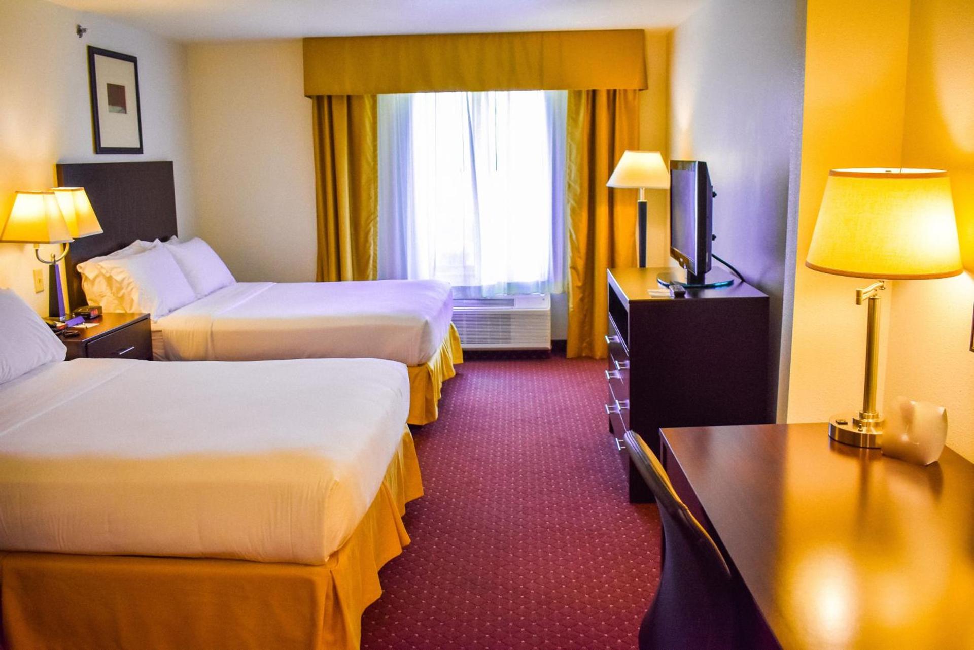 Holiday Inn Express Syracuse-Fairgrounds by IHG photo 36