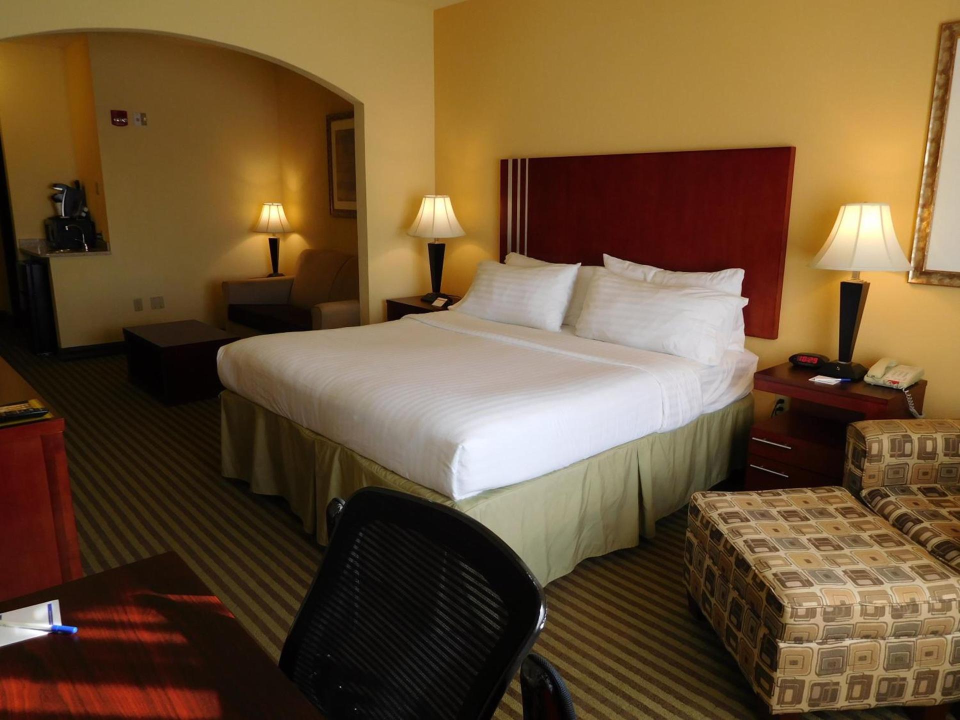 Holiday Inn Express Ponca City by IHG photo 25
