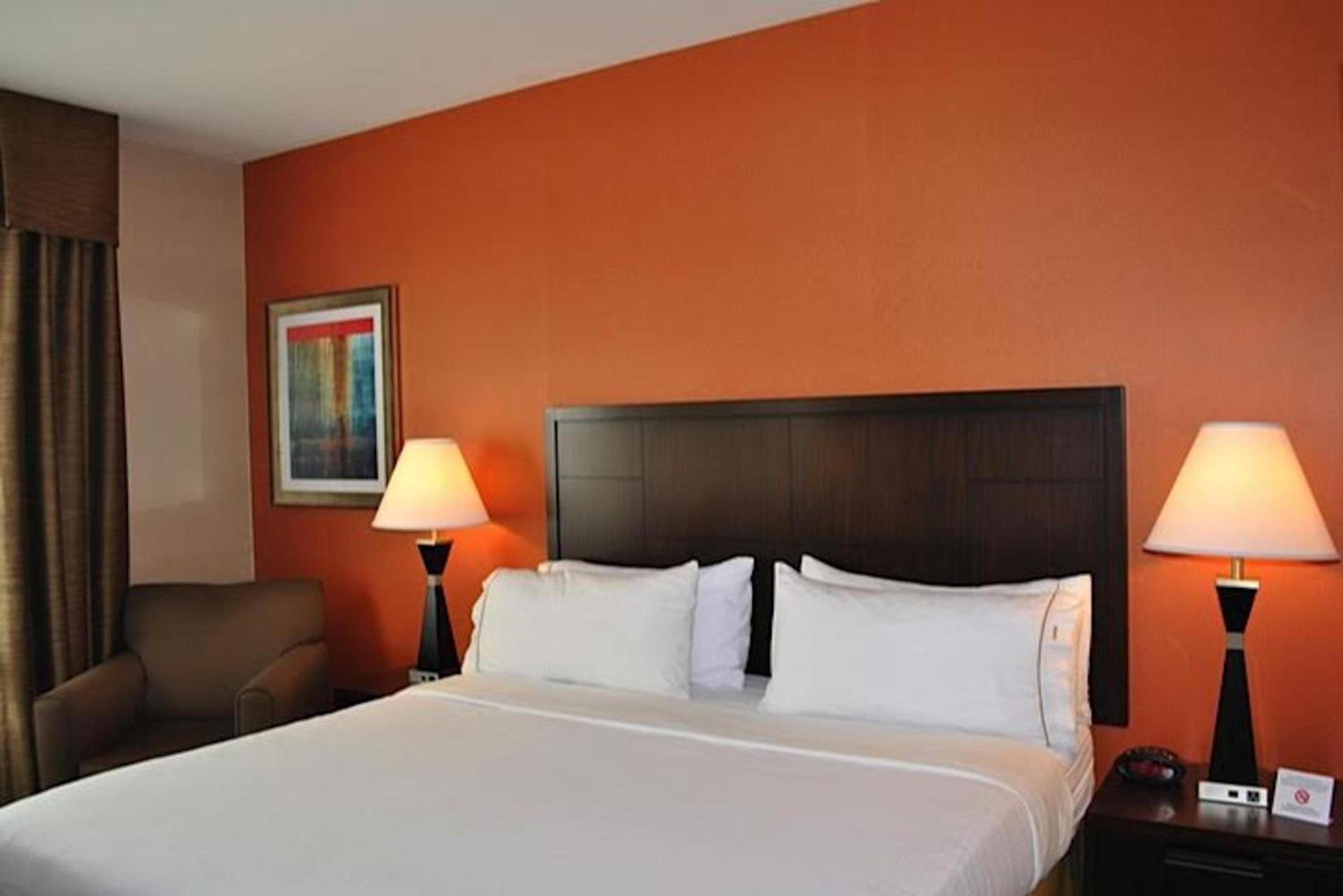 Holiday Inn Express Pittsburgh - Munhall by IHG photo 28