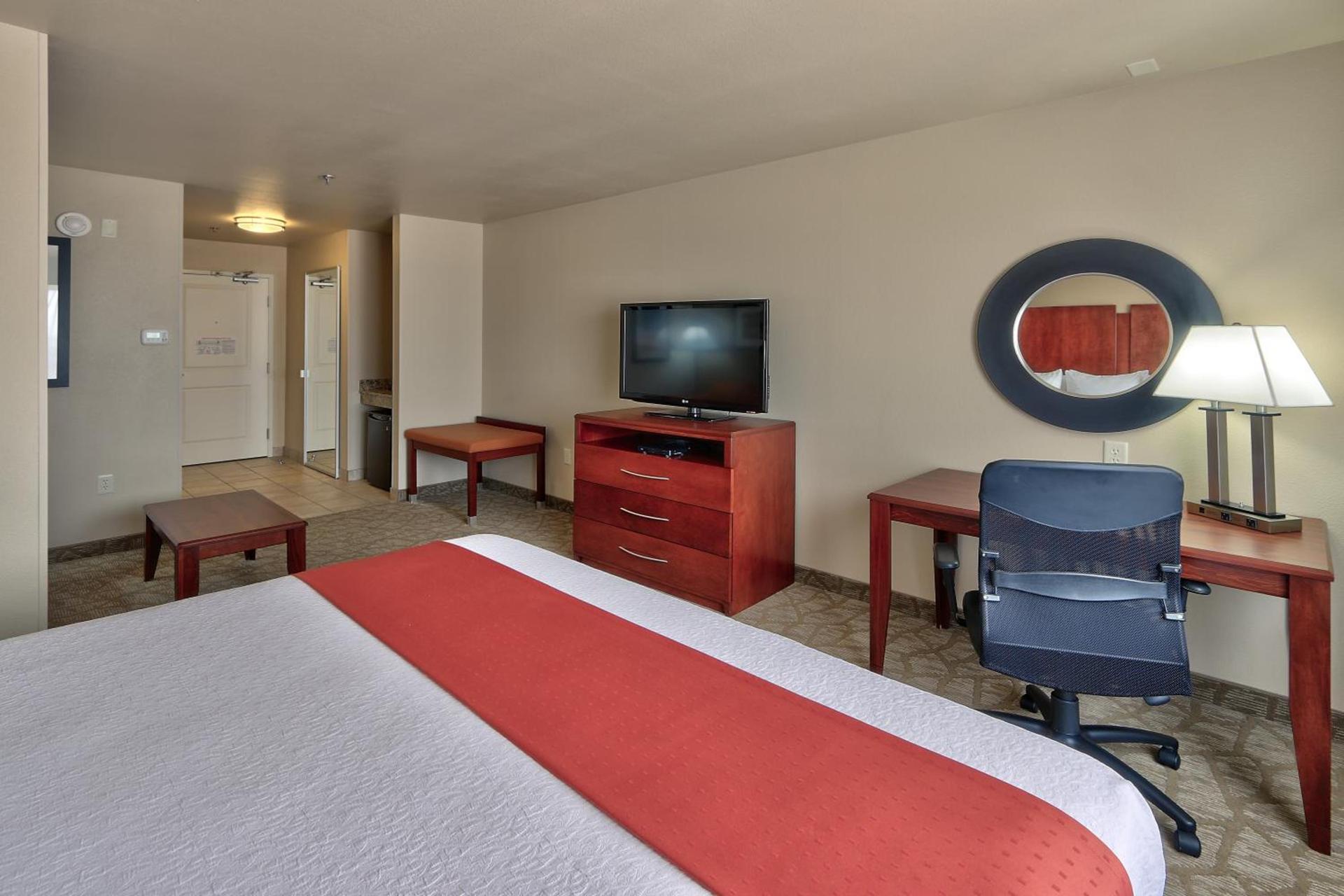 Holiday Inn Roswell by IHG photo 33