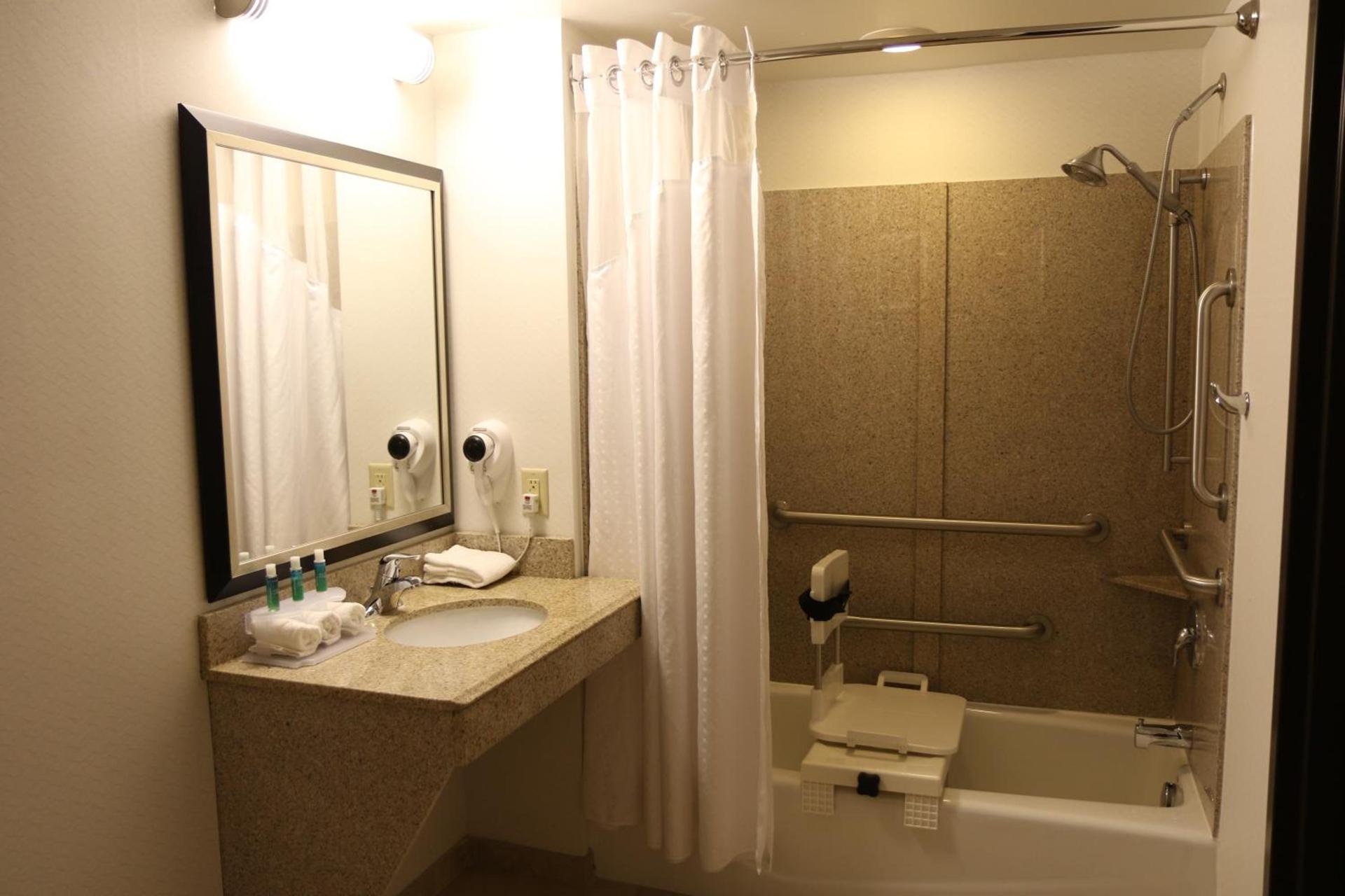 Holiday Inn Express Pittsburgh - Munhall by IHG photo 27