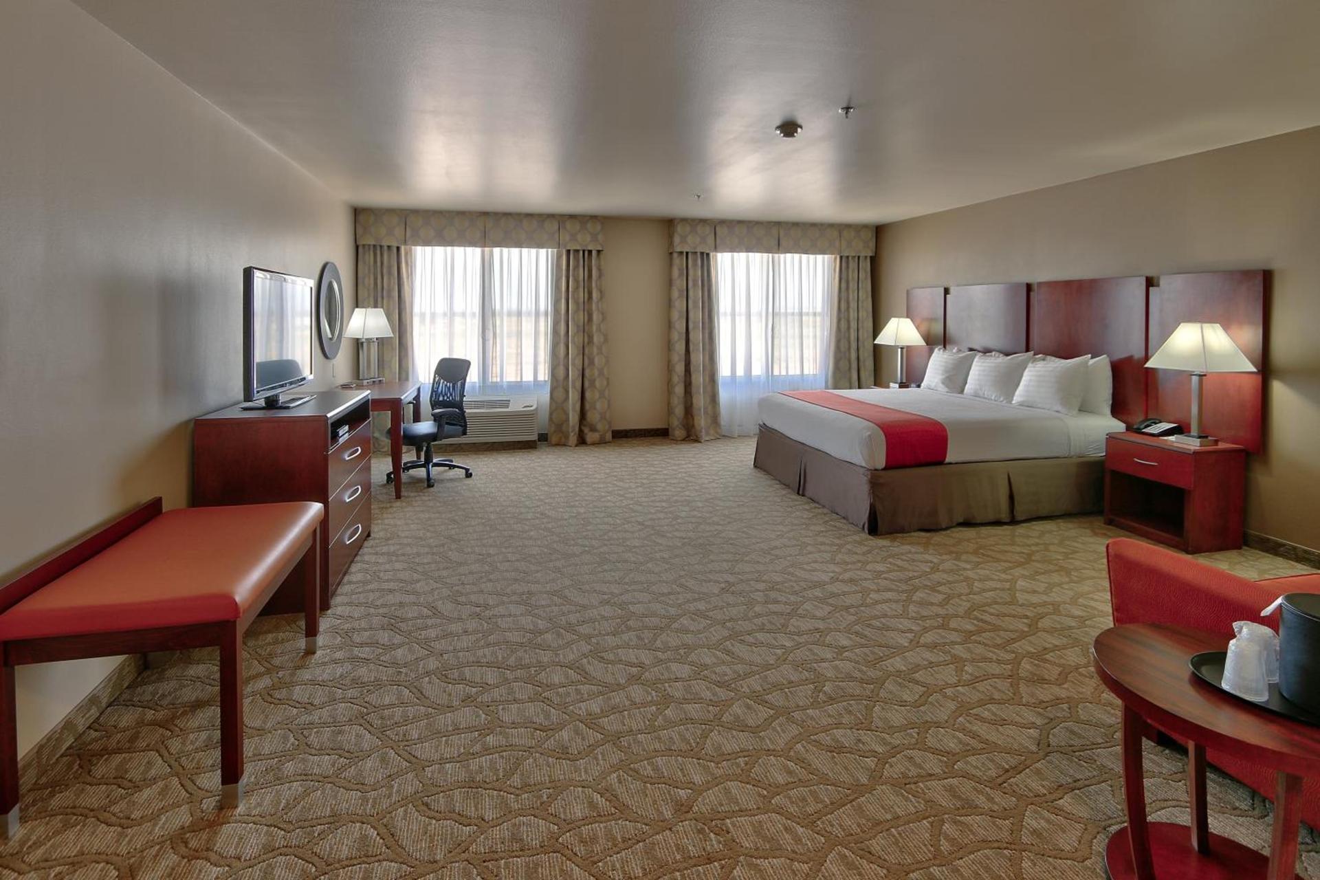 Holiday Inn Roswell by IHG photo 31