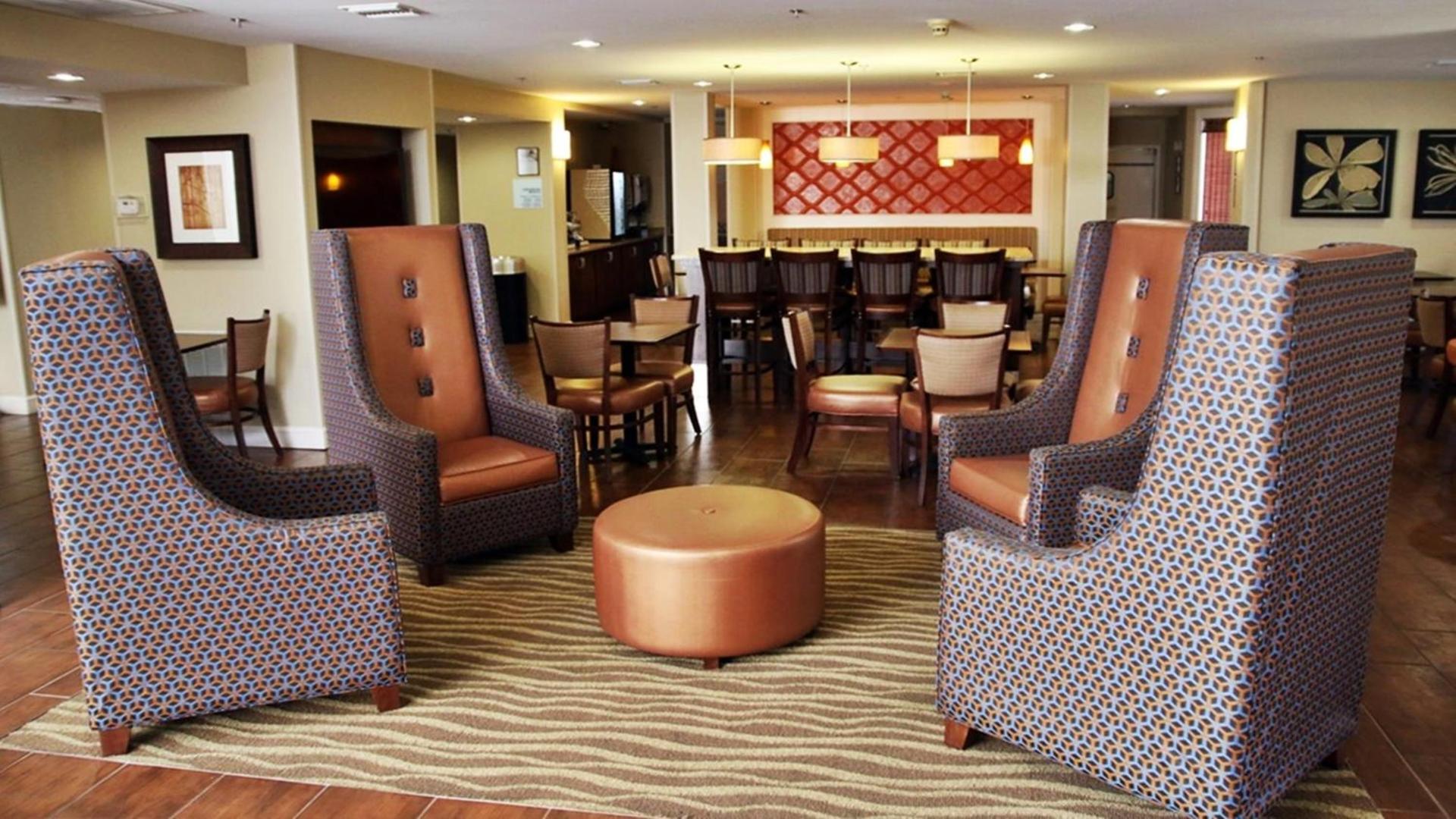 Holiday Inn Express Tifton by IHG photo 10