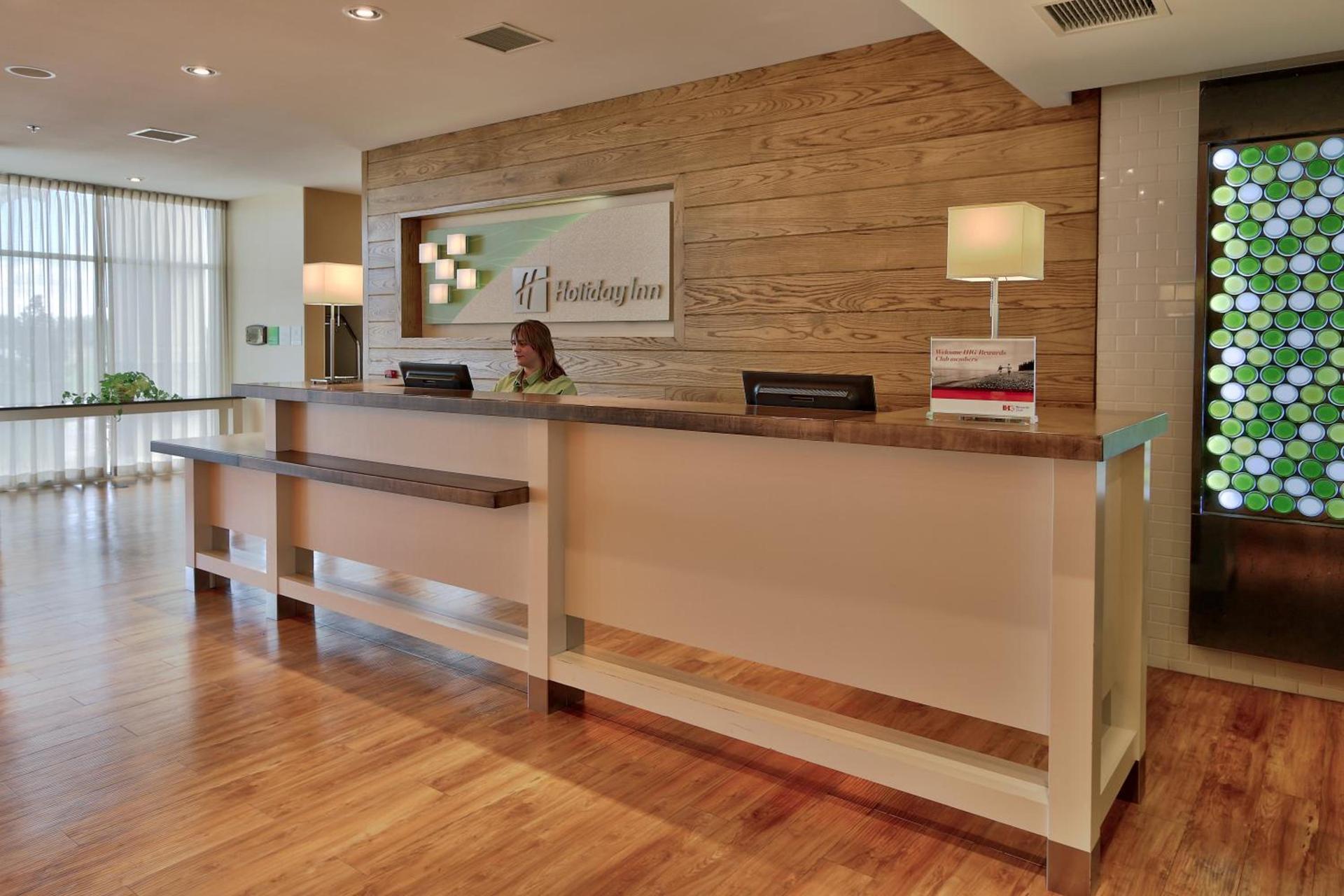 Holiday Inn Roswell by IHG photo 2