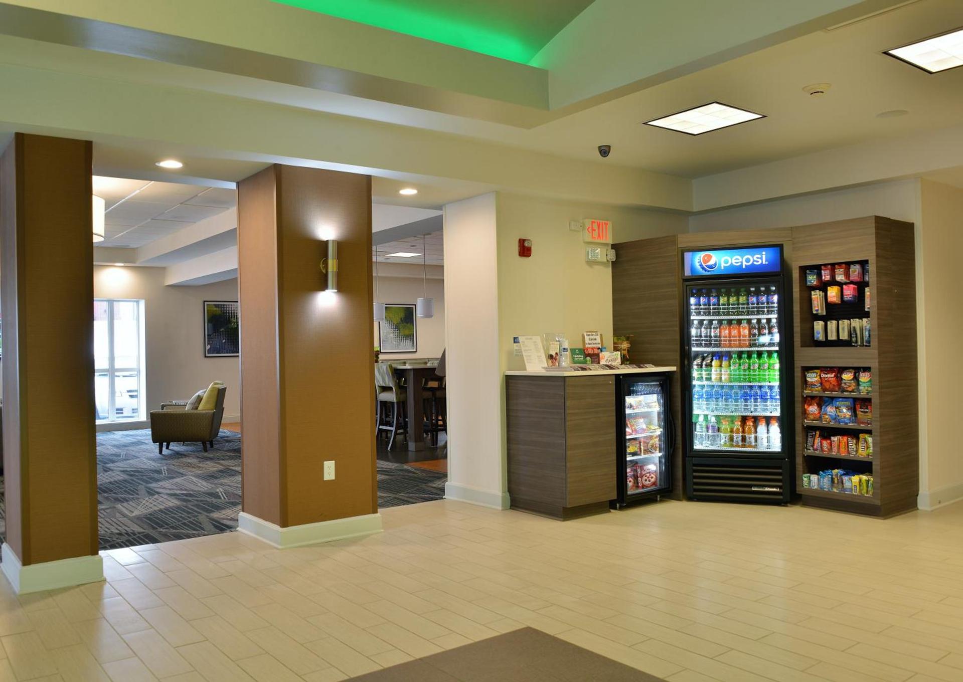 Holiday Inn Hotel & Suites Rochester - Marketplace by IHG photo 4