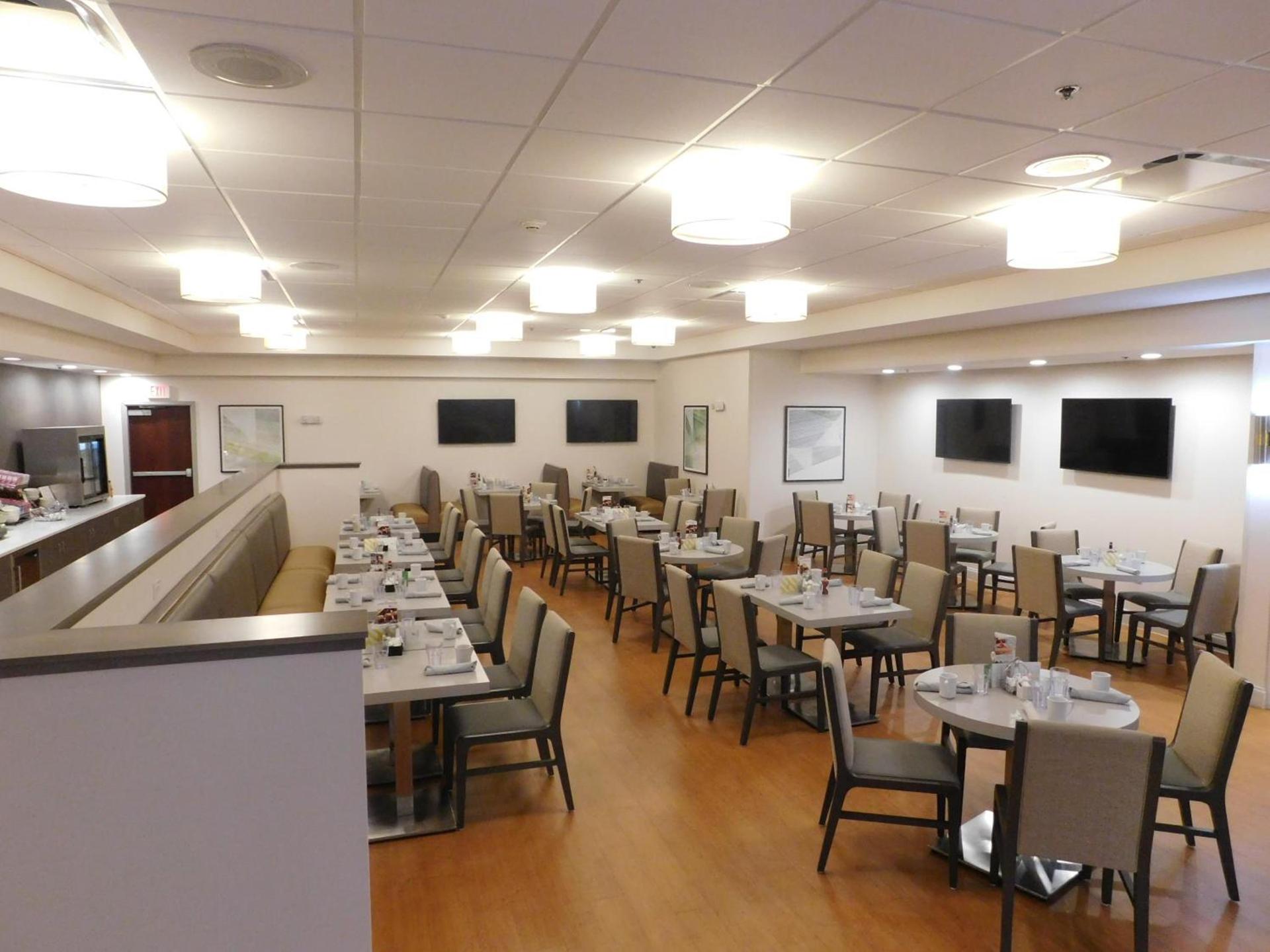 Holiday Inn Hotel & Suites Rochester - Marketplace by IHG photo 3