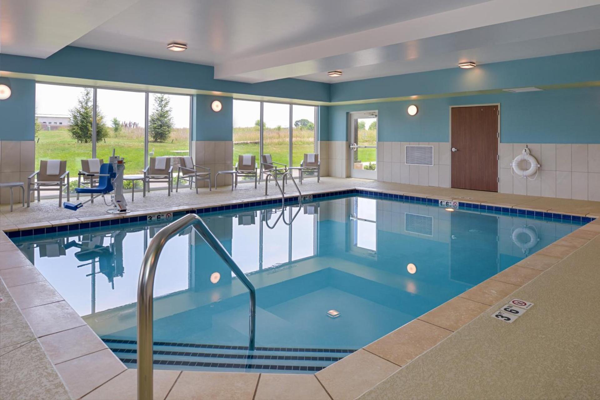 Holiday Inn Express - Nashville South - Spring Hill by IHG photo 2