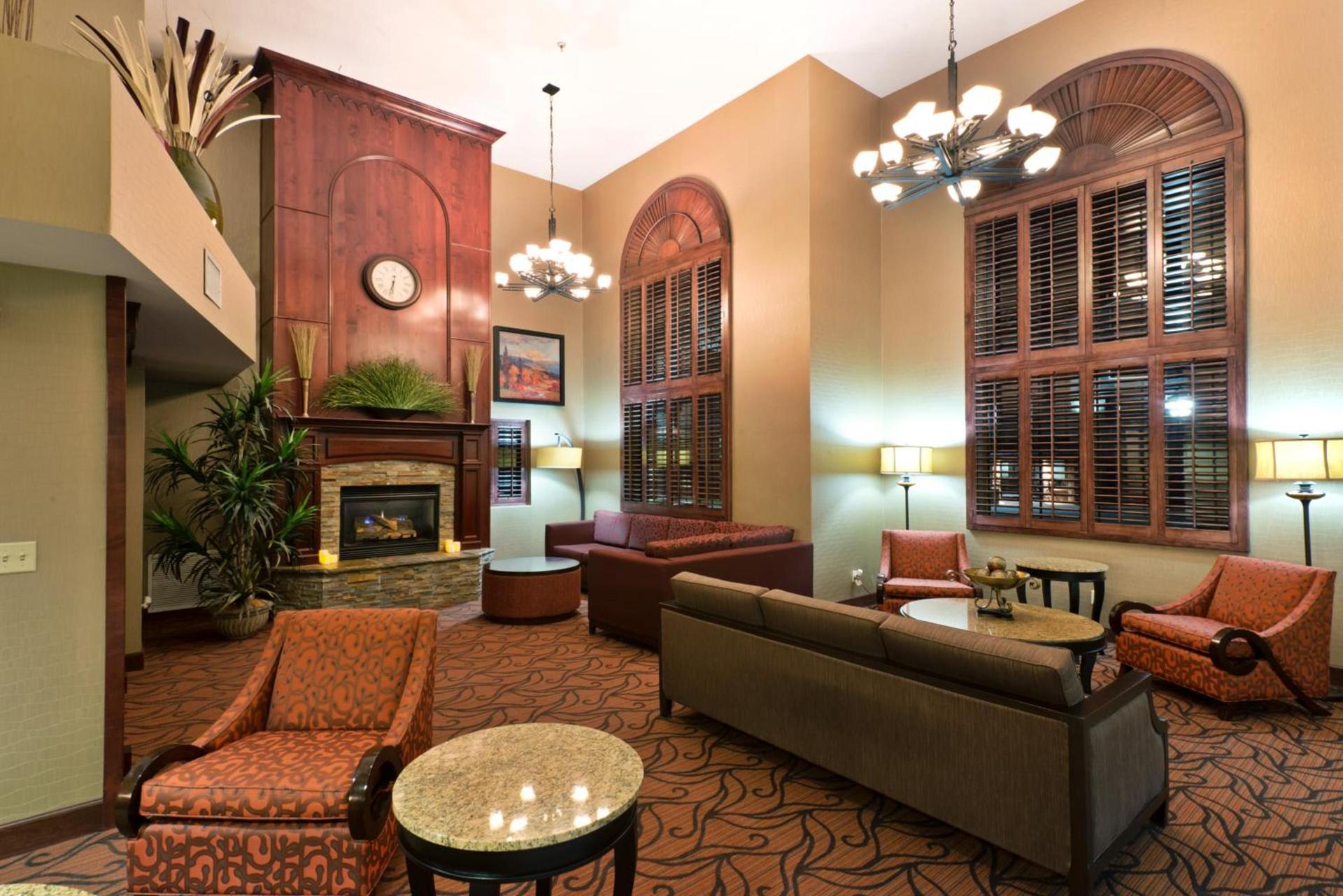Holiday Inn Express Show Low by IHG photo 18