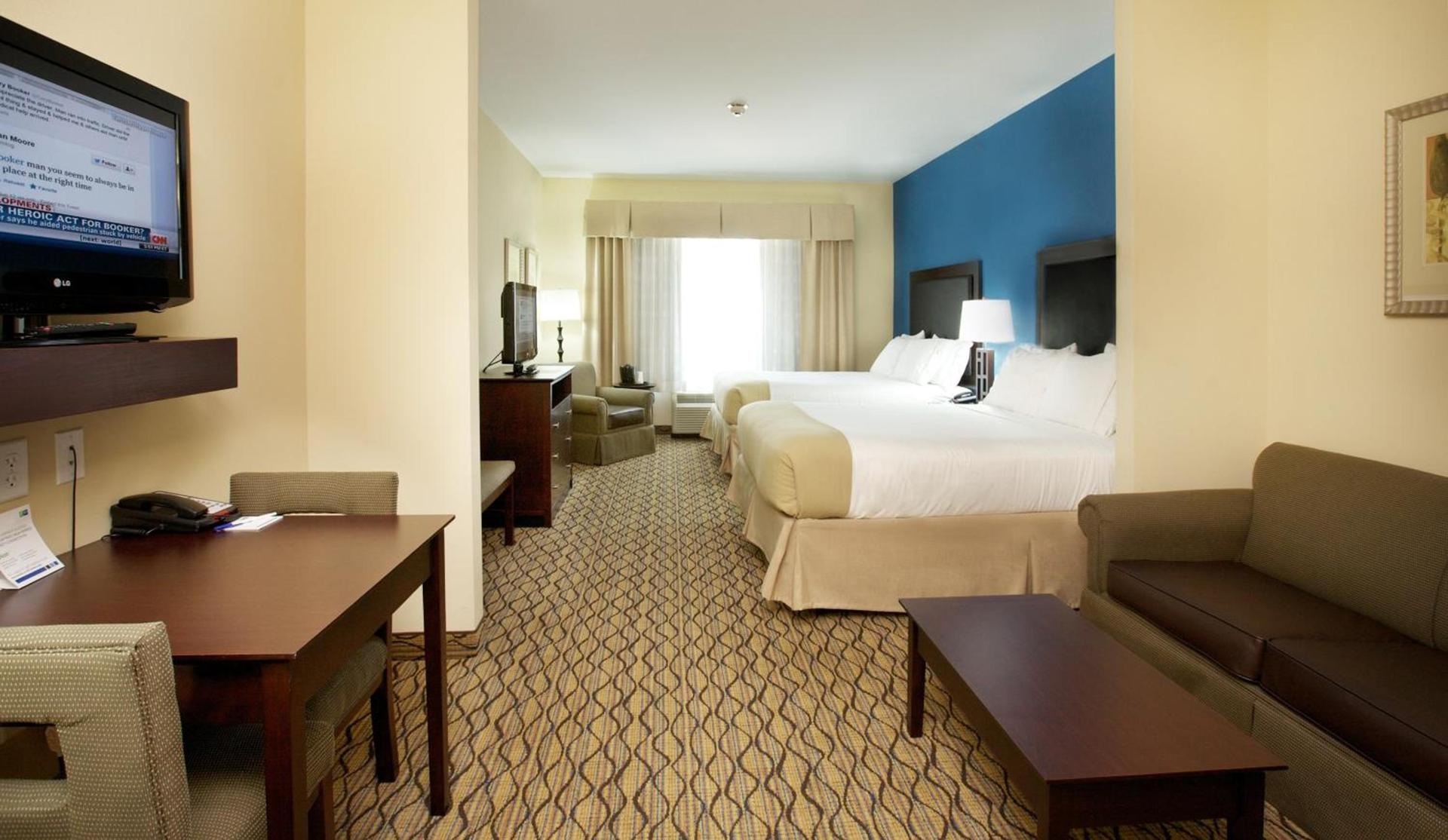 Holiday Inn Express and Suites Bossier City Louisiana Downs by IHG photo 13