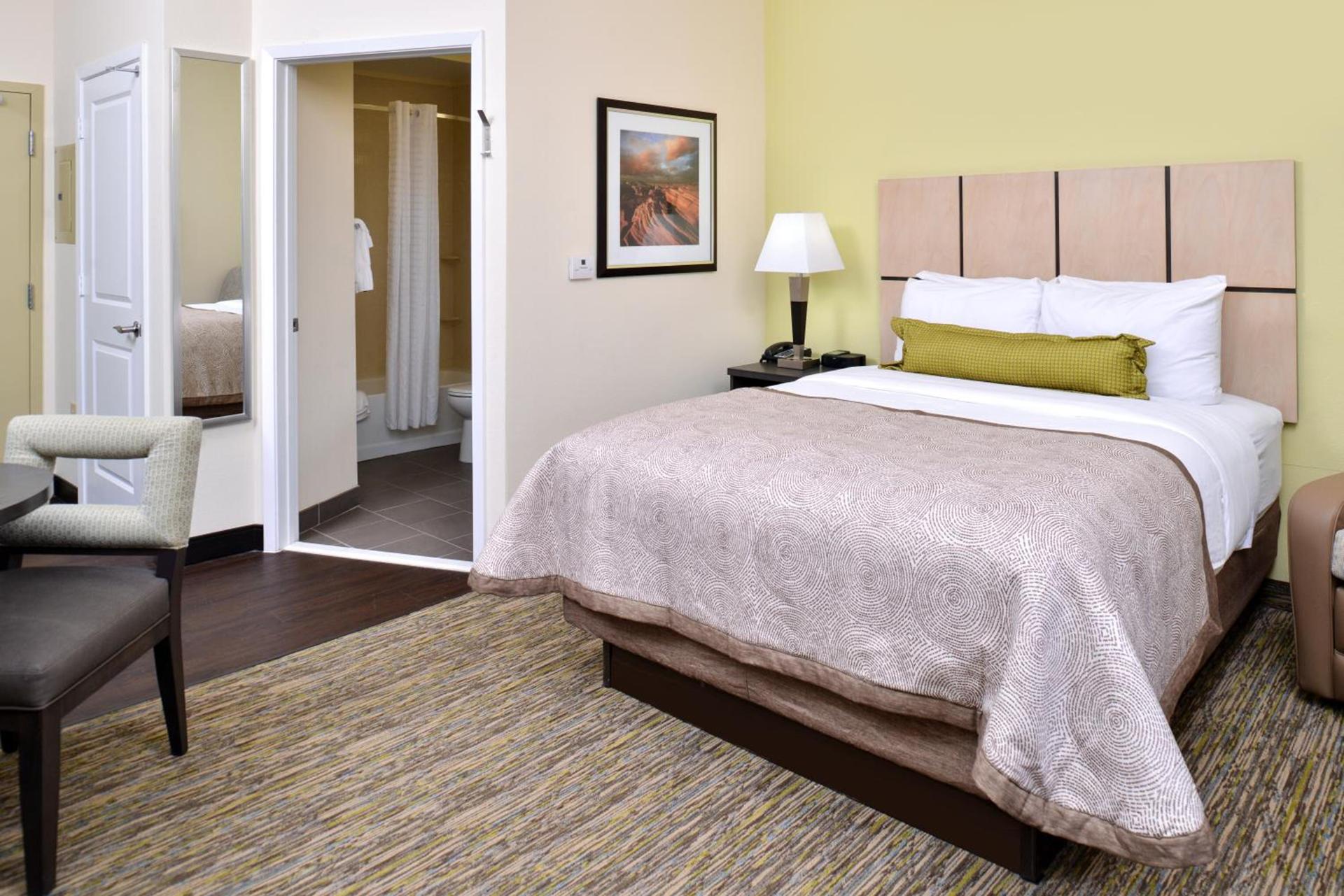Candlewood Suites Kenedy by IHG photo 3