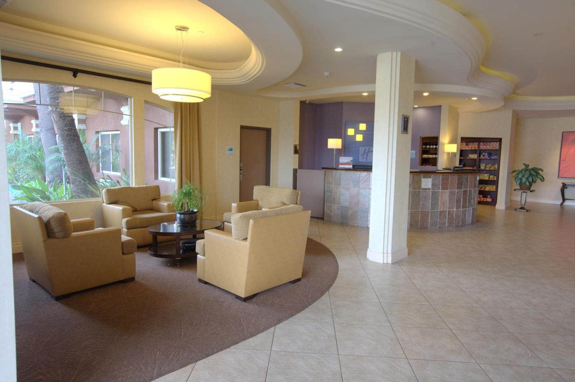 Holiday Inn Express San Diego South - Chula Vista by IHG photo 30