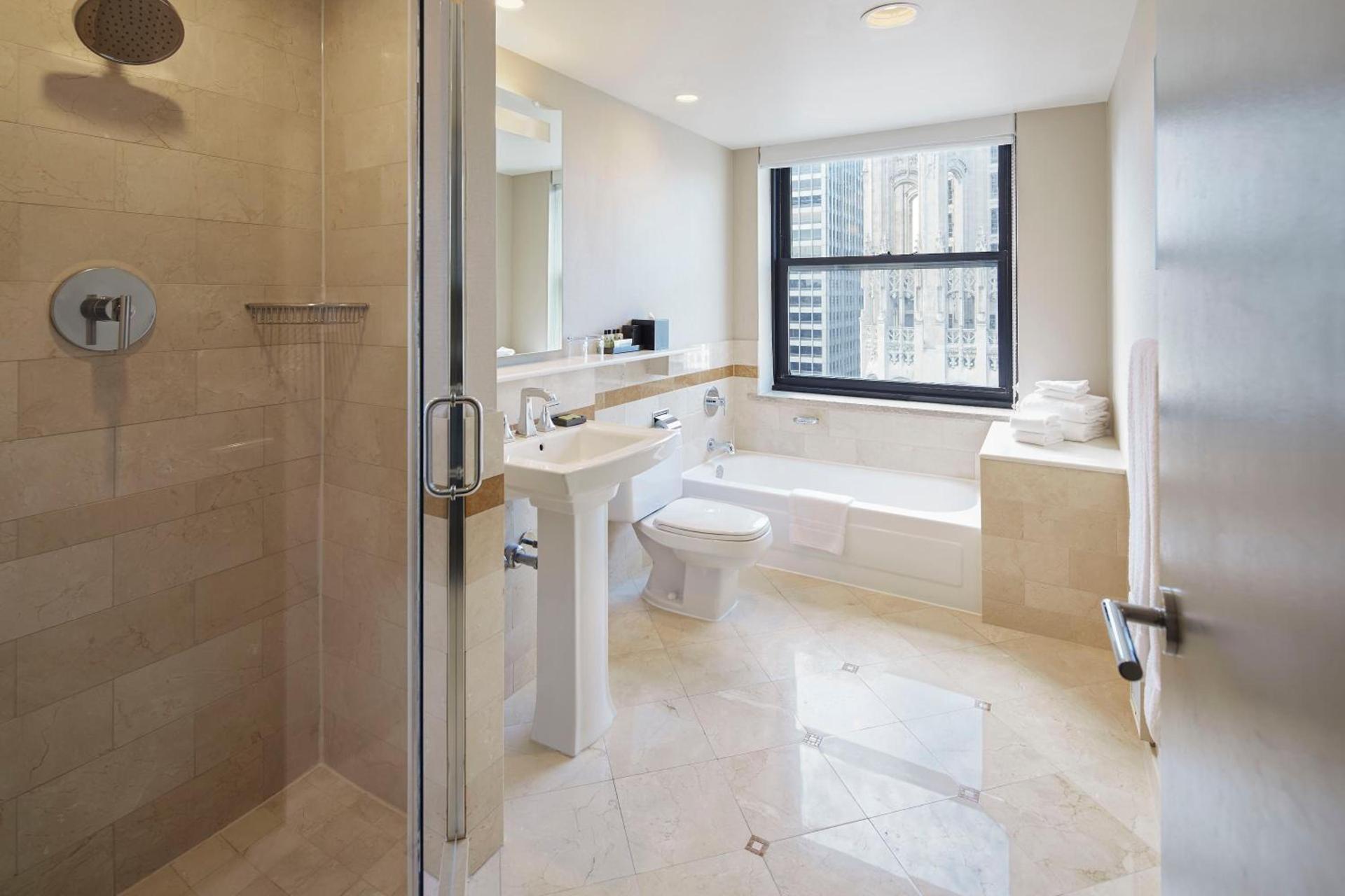 InterContinental Chicago Magnificent Mile by IHG photo 40