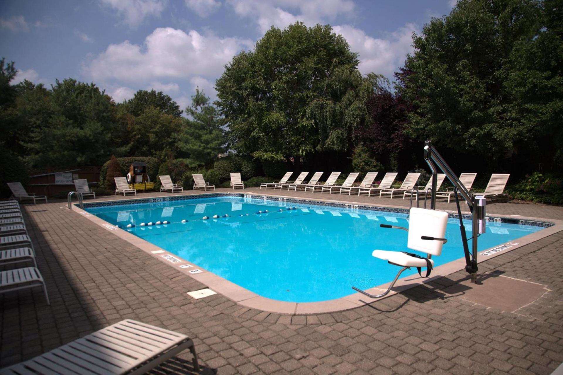 Holiday Inn & Suites Parsippany Fairfield by IHG photo 15