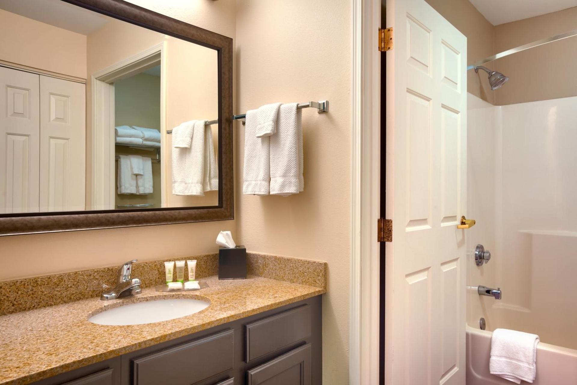 Staybridge Suites Peoria Downtown by IHG photo 32
