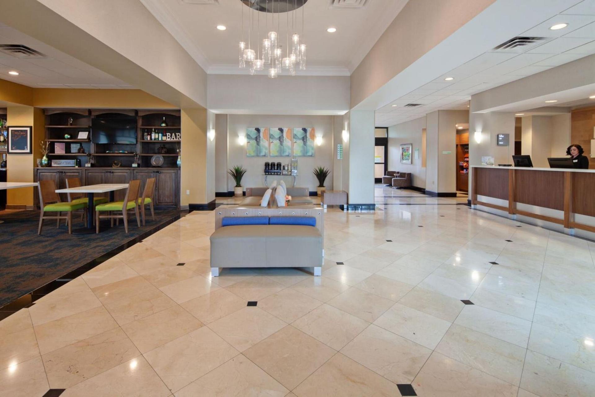 Holiday Inn Palmdale-Lancaster by IHG photo 21
