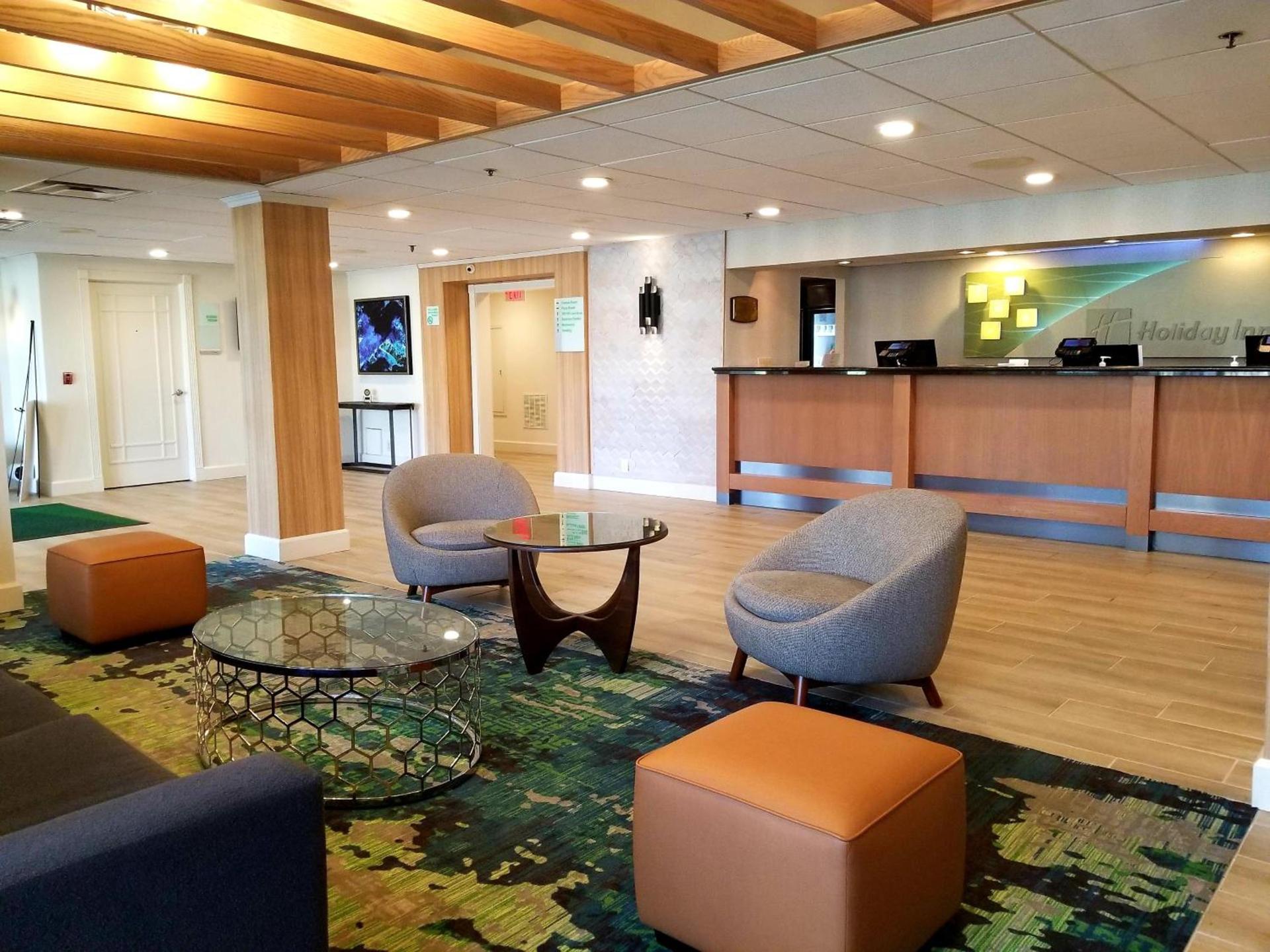 Holiday Inn & Suites Parsippany Fairfield by IHG photo 8