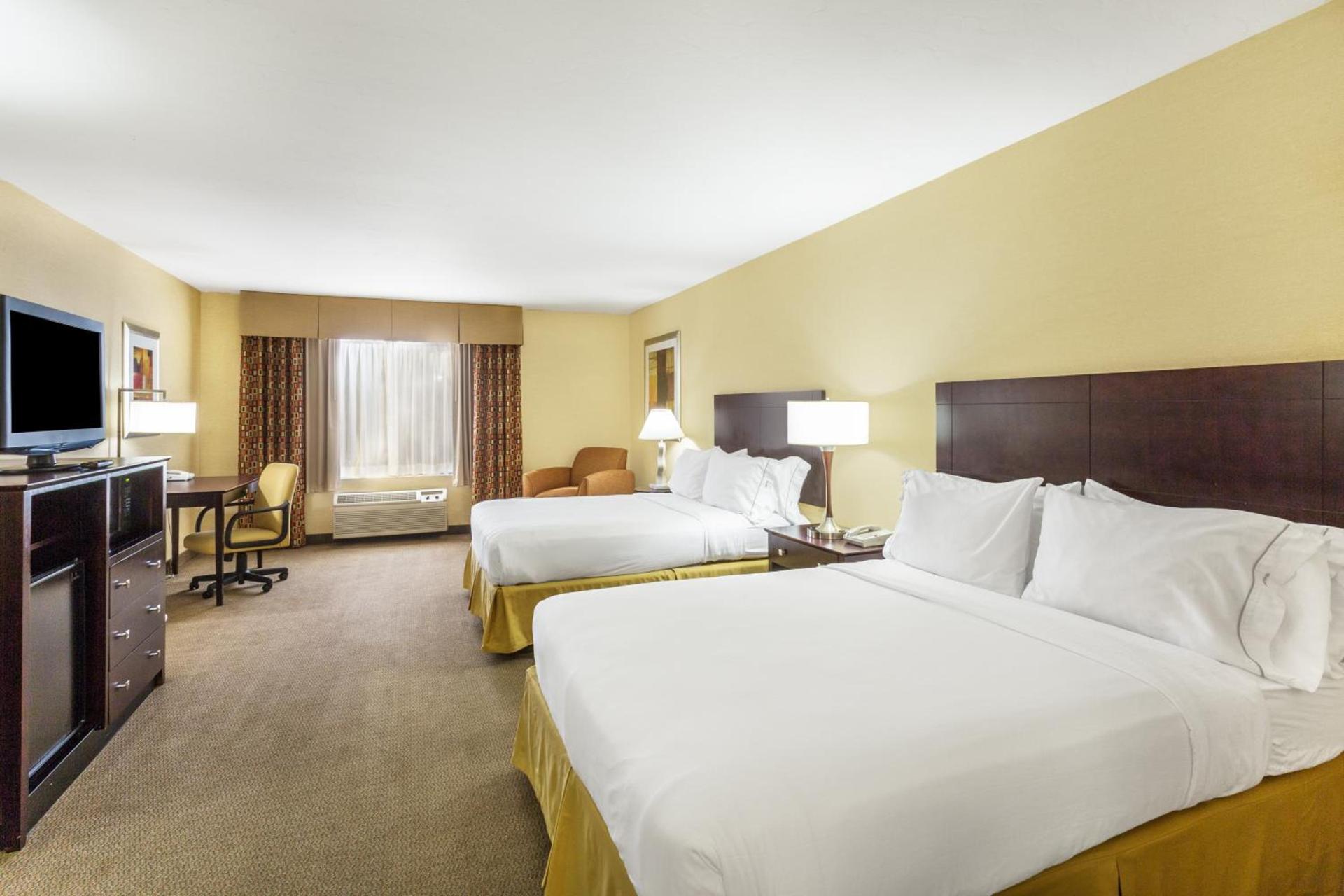 Holiday Inn Express Hotel & Suites Nogales by IHG photo 27