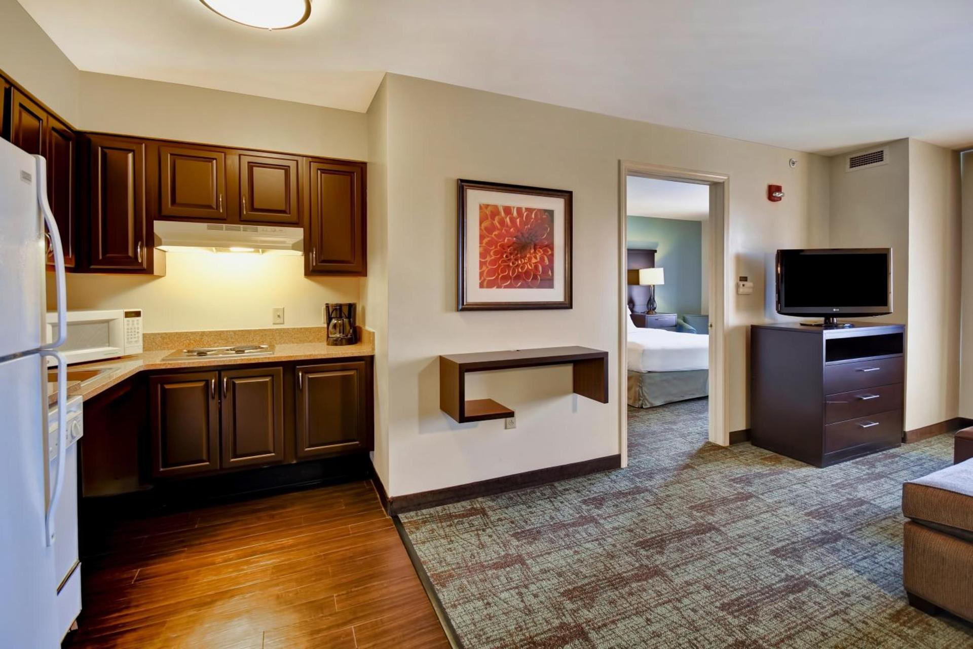 Staybridge Suites Madison - East by IHG photo 45