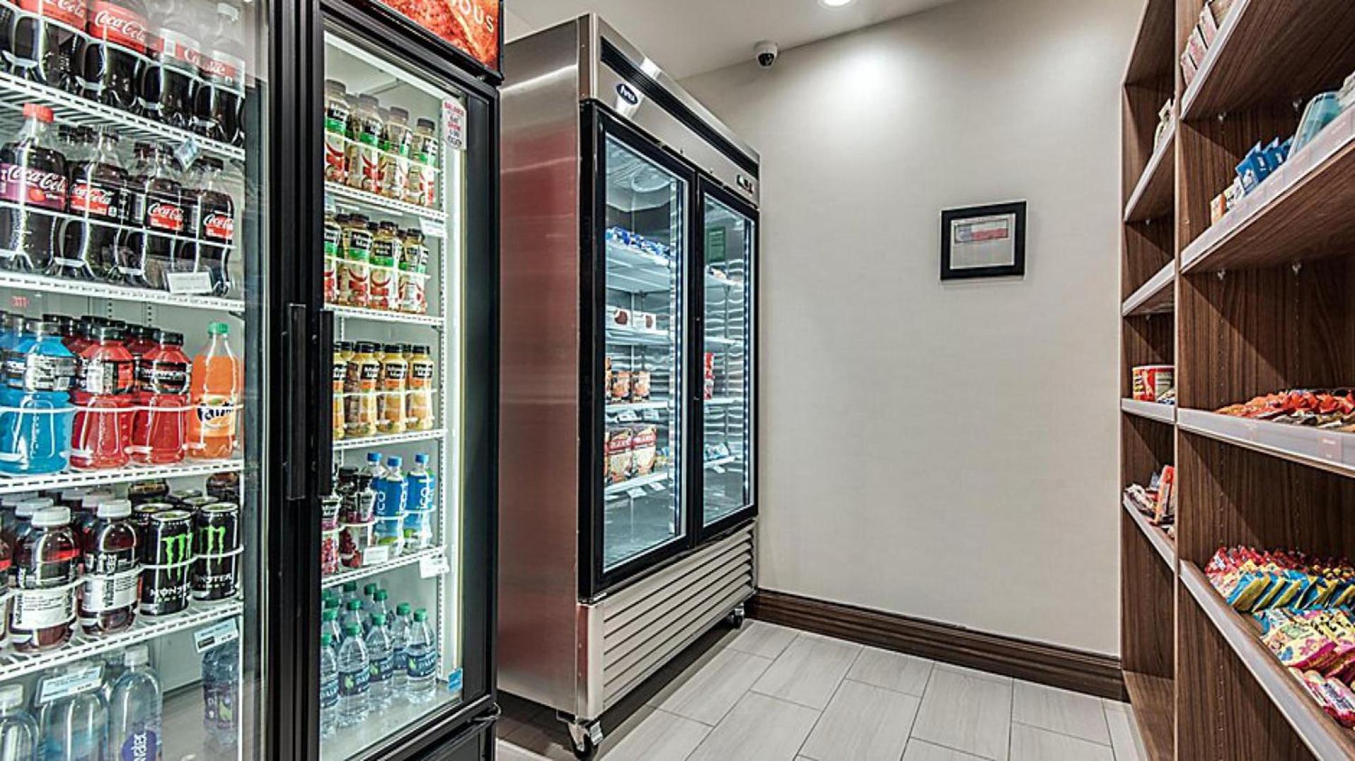 Holiday Inn Express Hotel & Suites Mount Pleasant by IHG photo 13