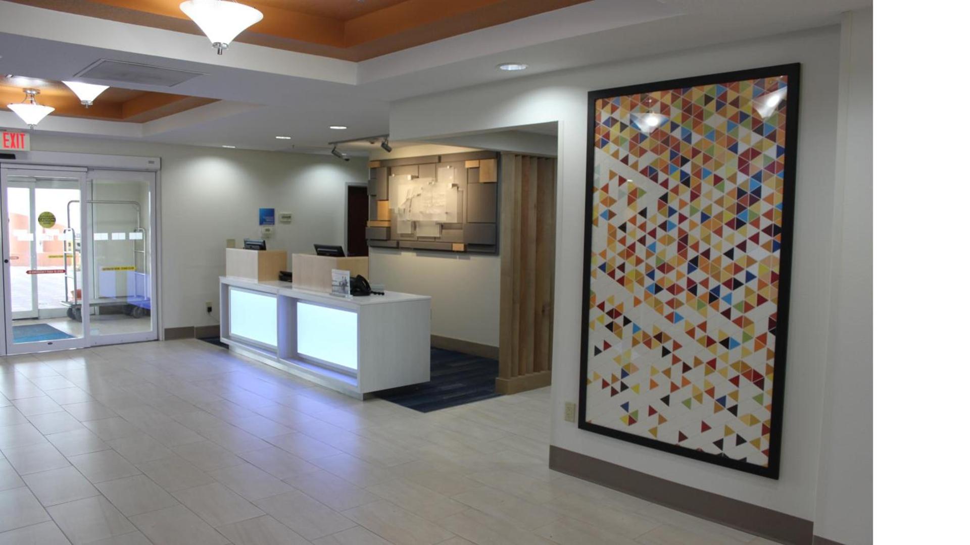 Holiday Inn Express Orlando - South Davenport by IHG photo 6