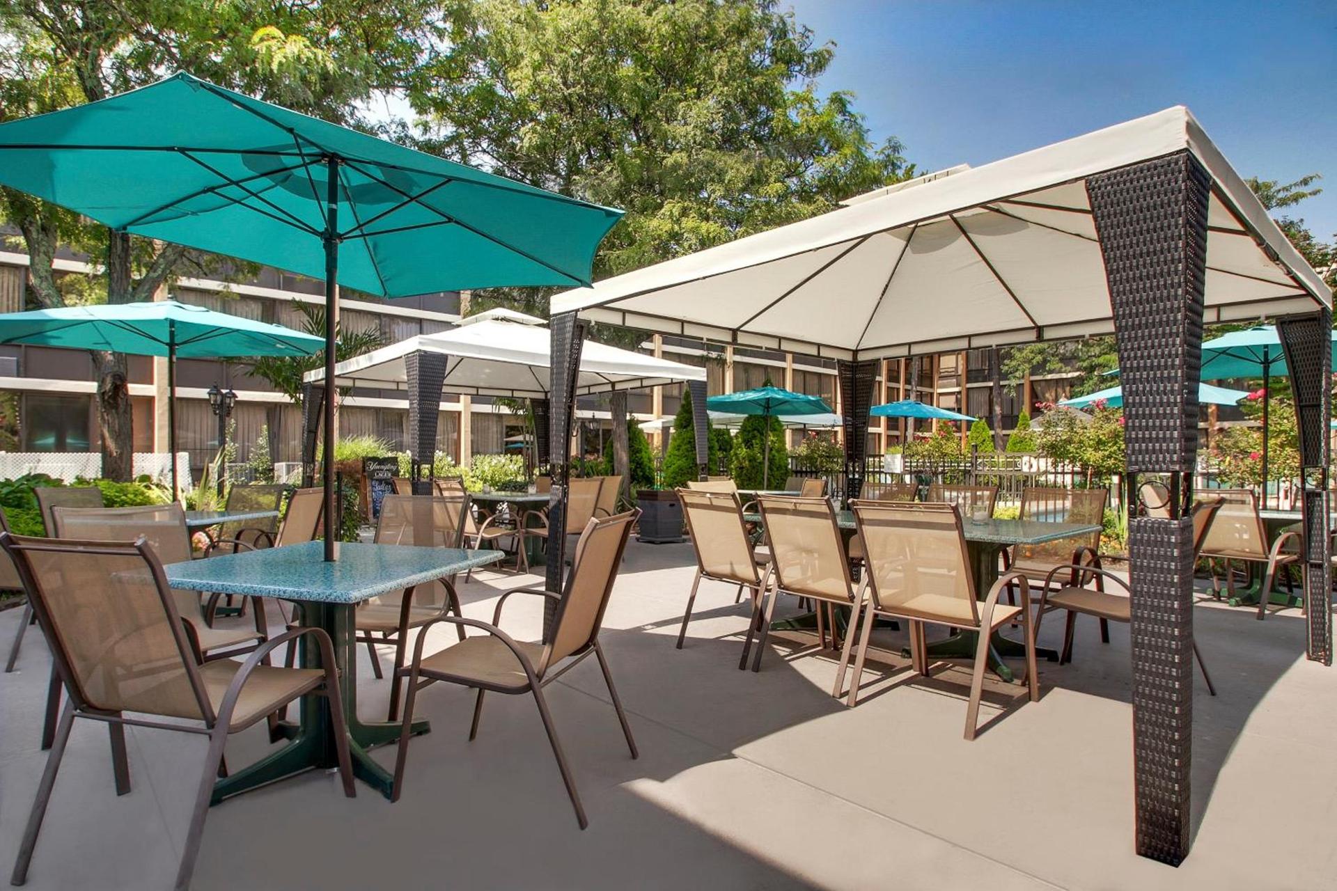 Holiday Inn Westbury-Long Island by IHG photo 12