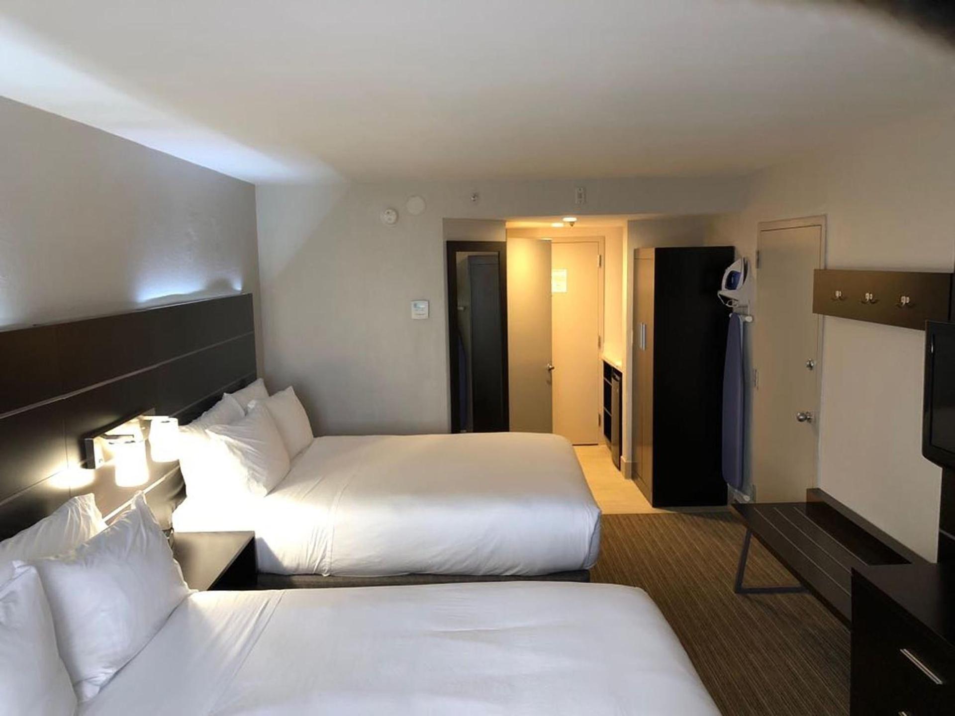 Holiday Inn Express & Suites Miami - Hialeah by IHG photo 23