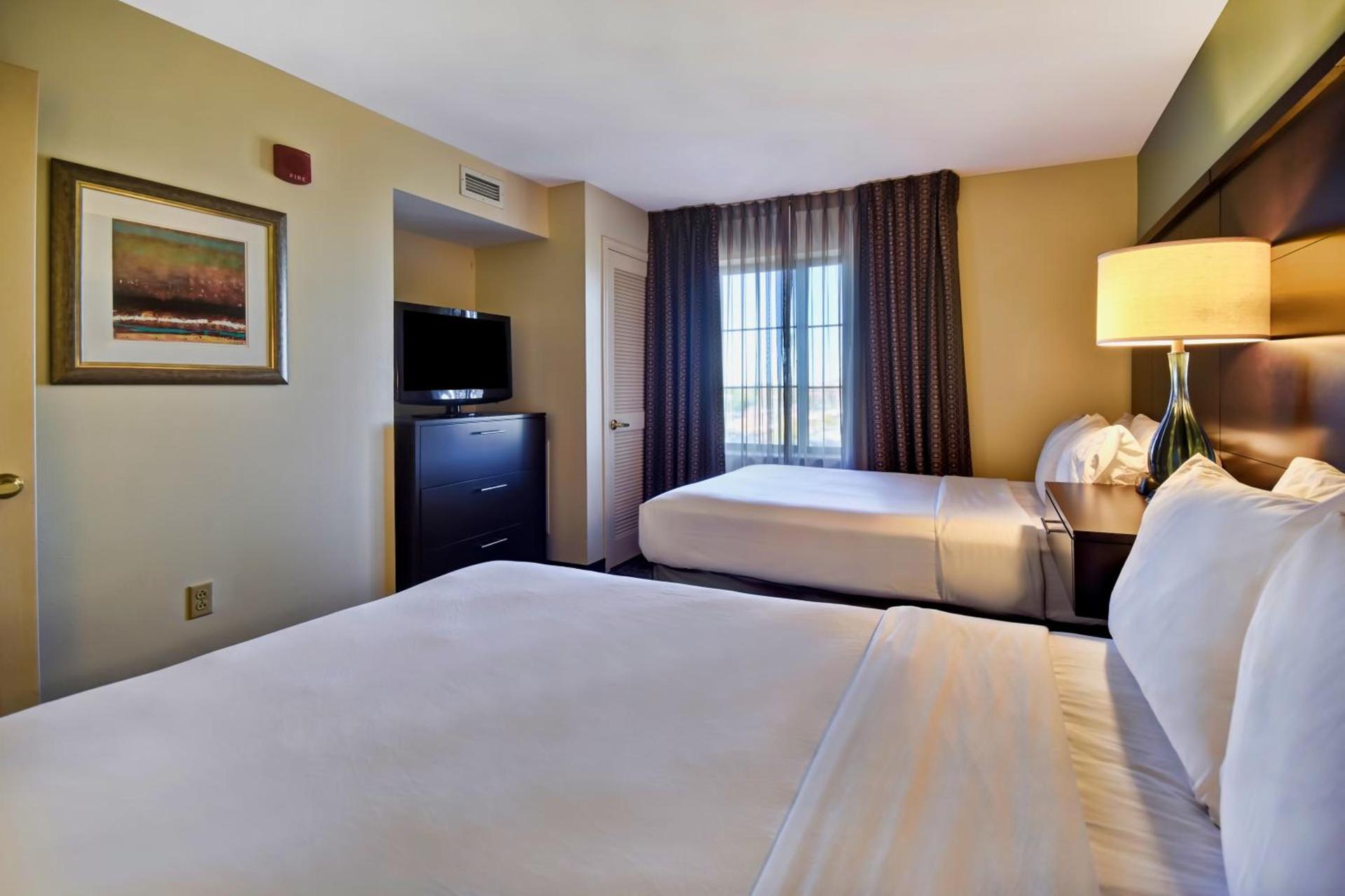 Staybridge Suites Madison - East by IHG photo 33