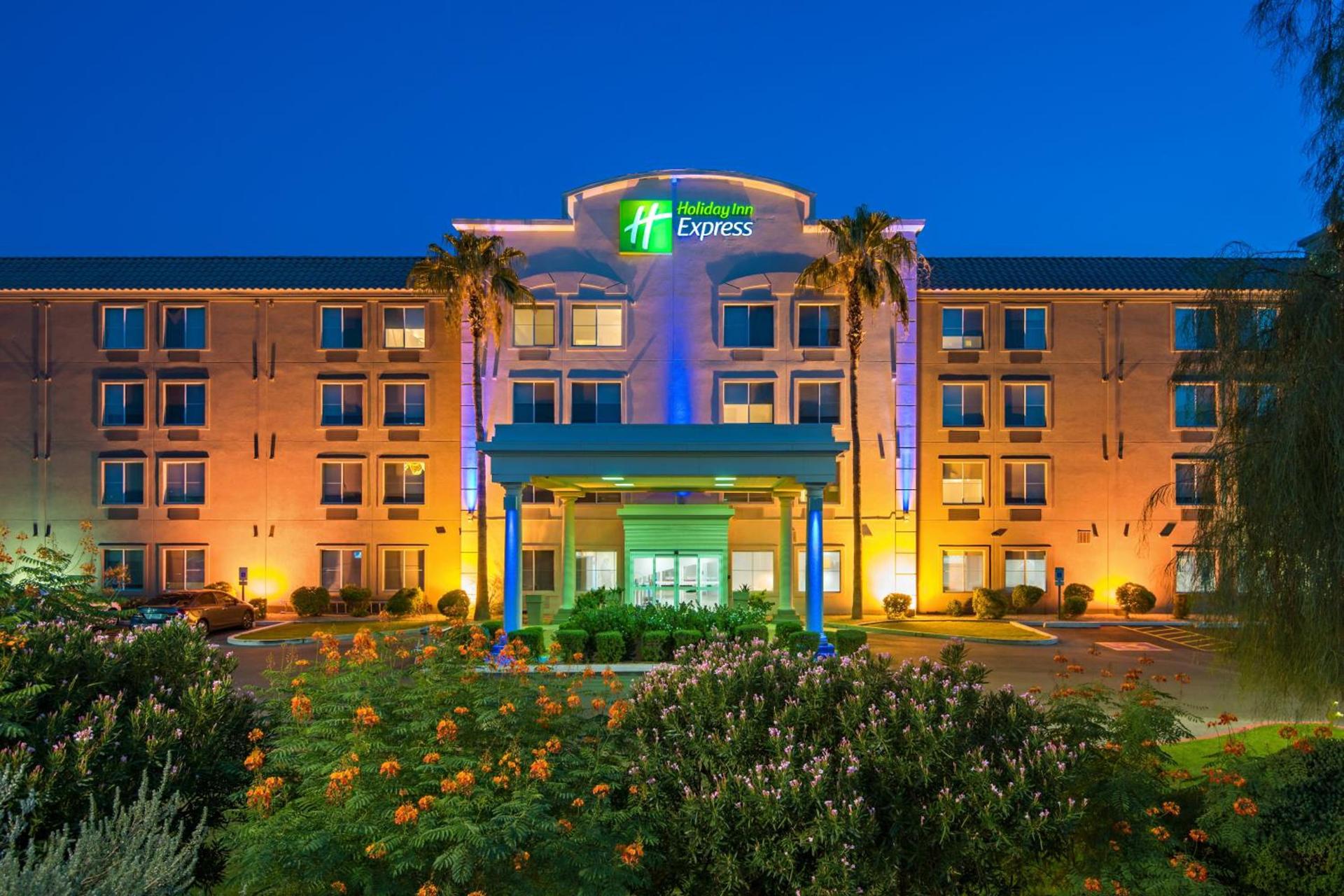 Holiday Inn Express Peoria North - Glendale by IHG — hotel in Peoria