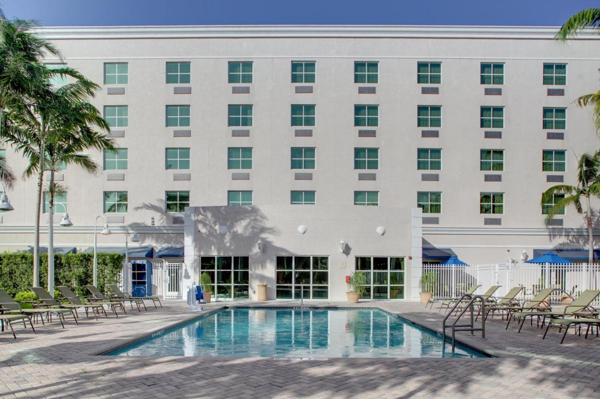 Holiday Inn Express & Suites Miami Kendall by IHG photo 5