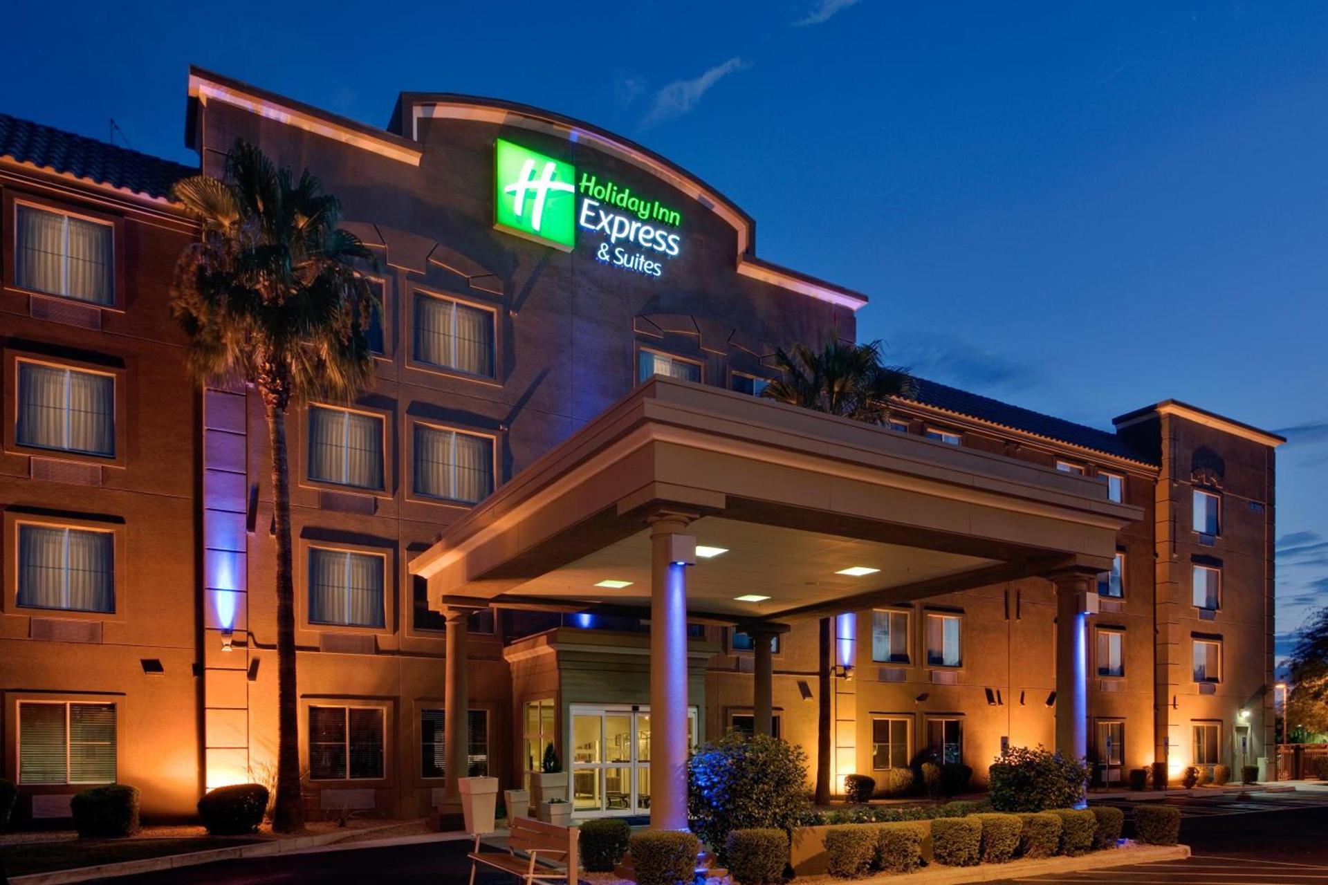 Holiday Inn Express Peoria North - Glendale by IHG photo 21