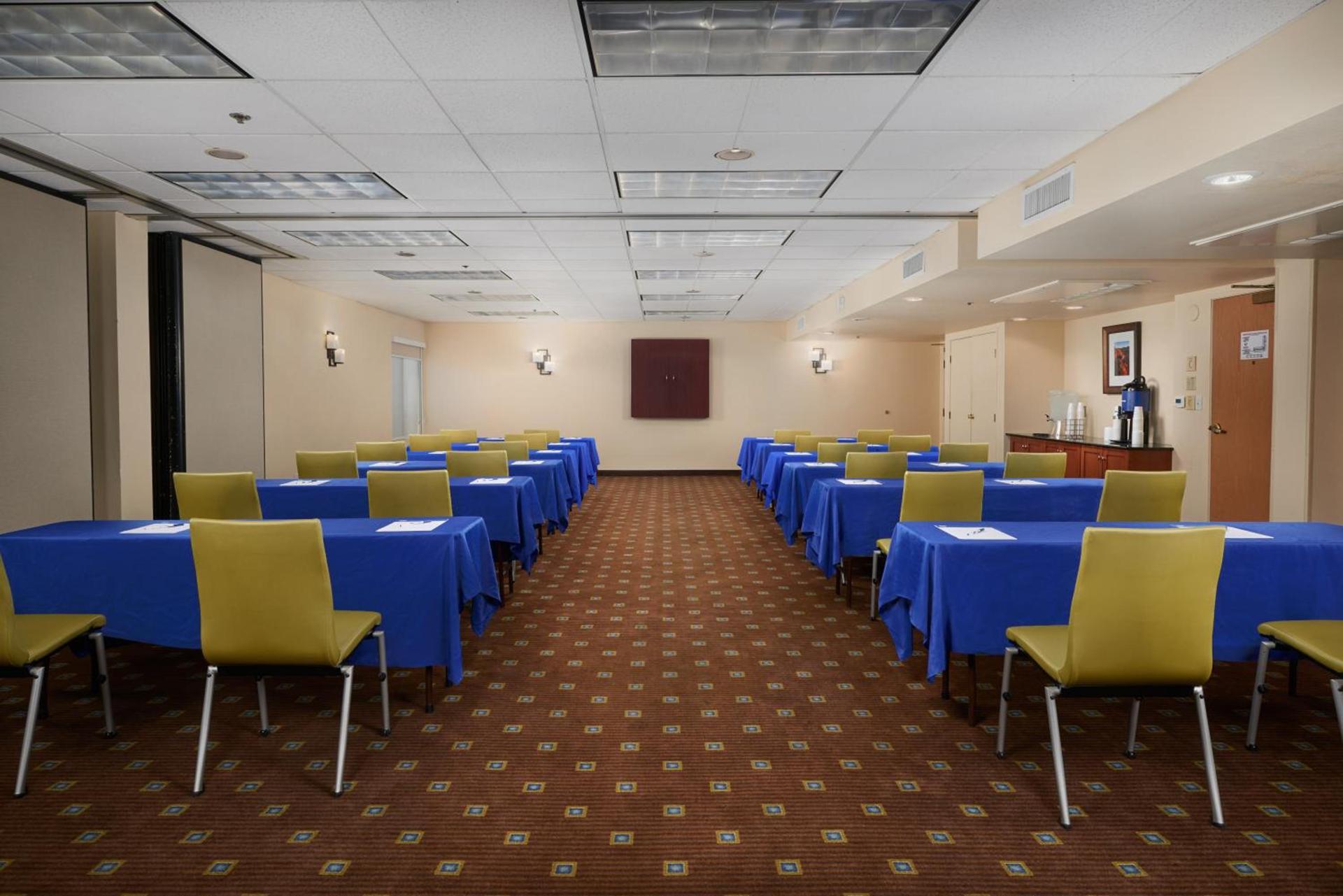 Holiday Inn Express Scottsdale North by IHG photo 21
