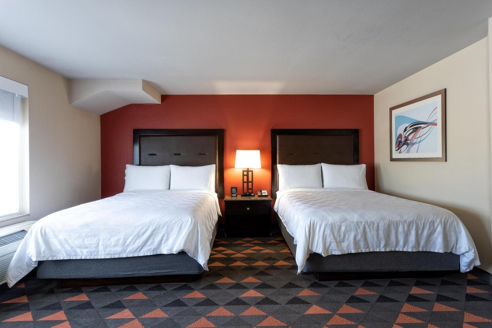 Holiday Inn Oceanside Marina Camp Pendleton by IHG photo 77