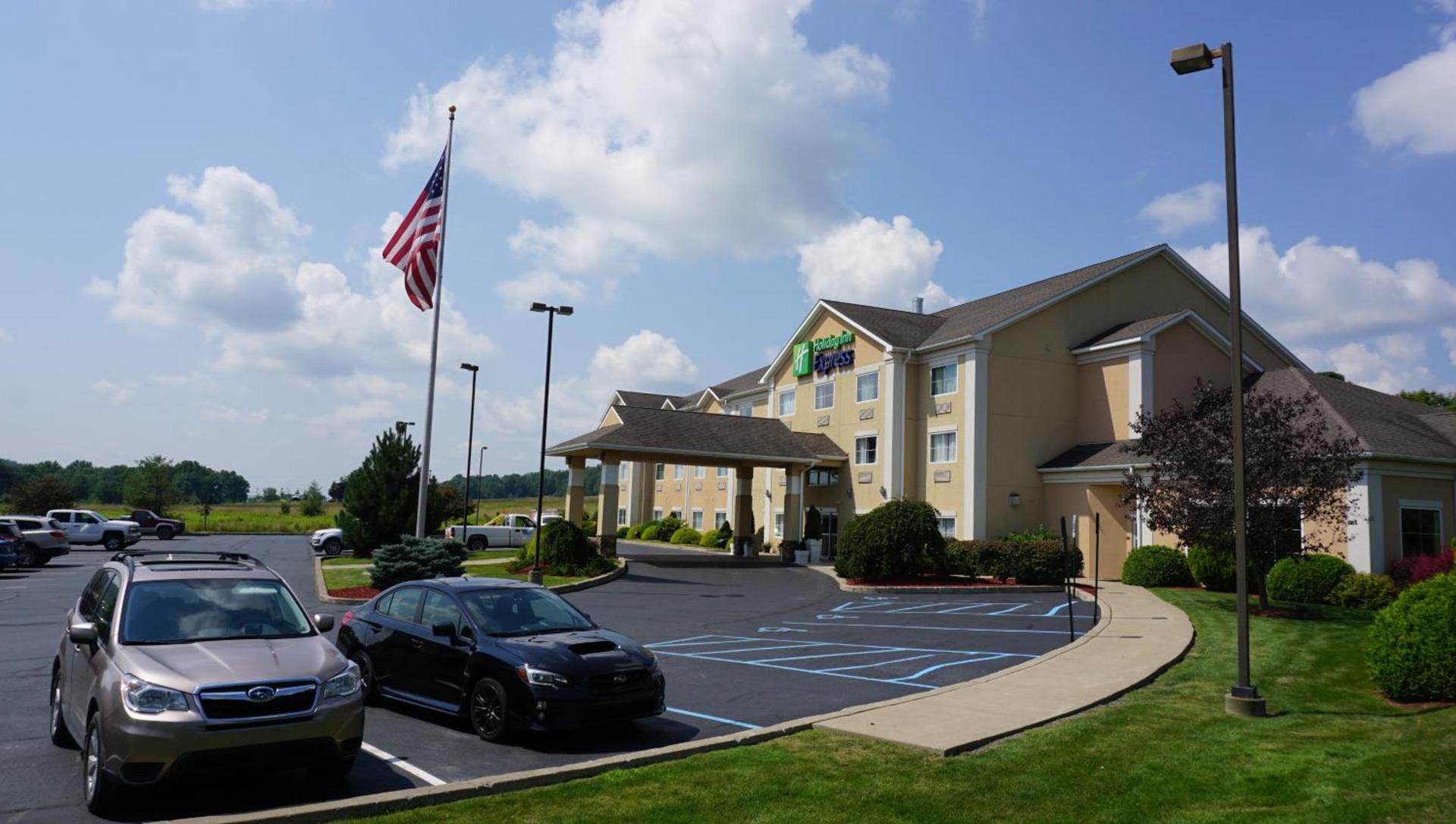 Holiday Inn Express & Suites Gibson by IHG photo 23