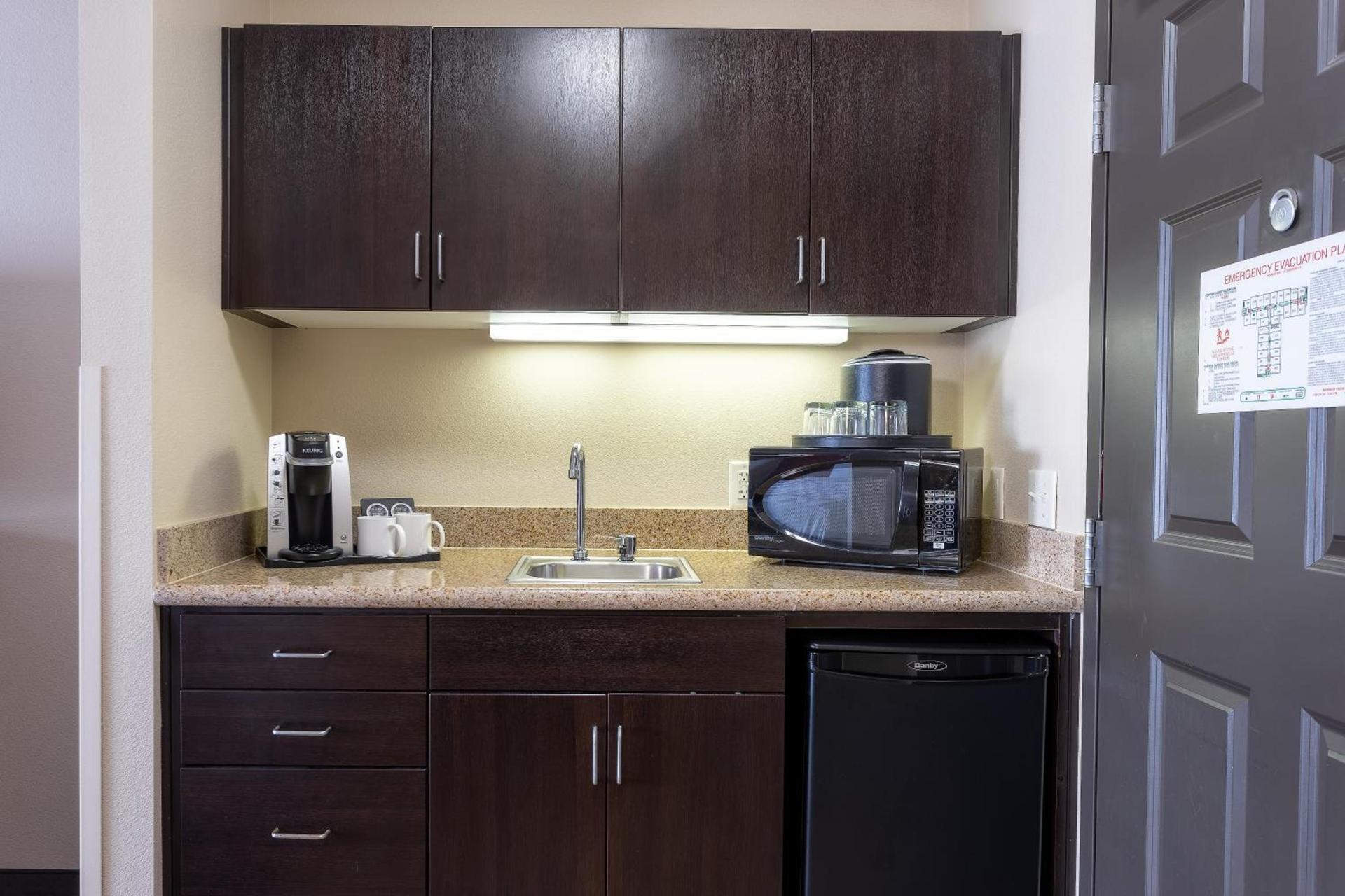 Holiday Inn Oceanside Marina Camp Pendleton by IHG photo 37