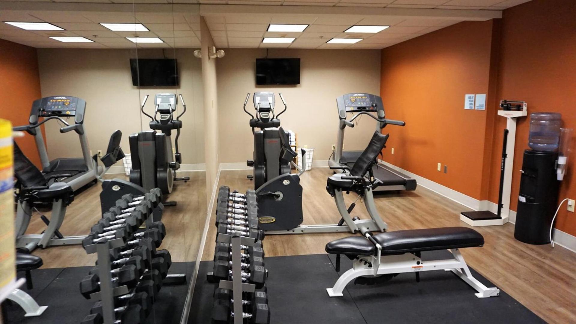 Holiday Inn Express & Suites Gibson by IHG photo 16