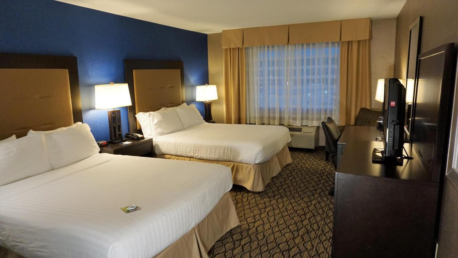 Holiday Inn Express & Suites Gibson by IHG photo 39