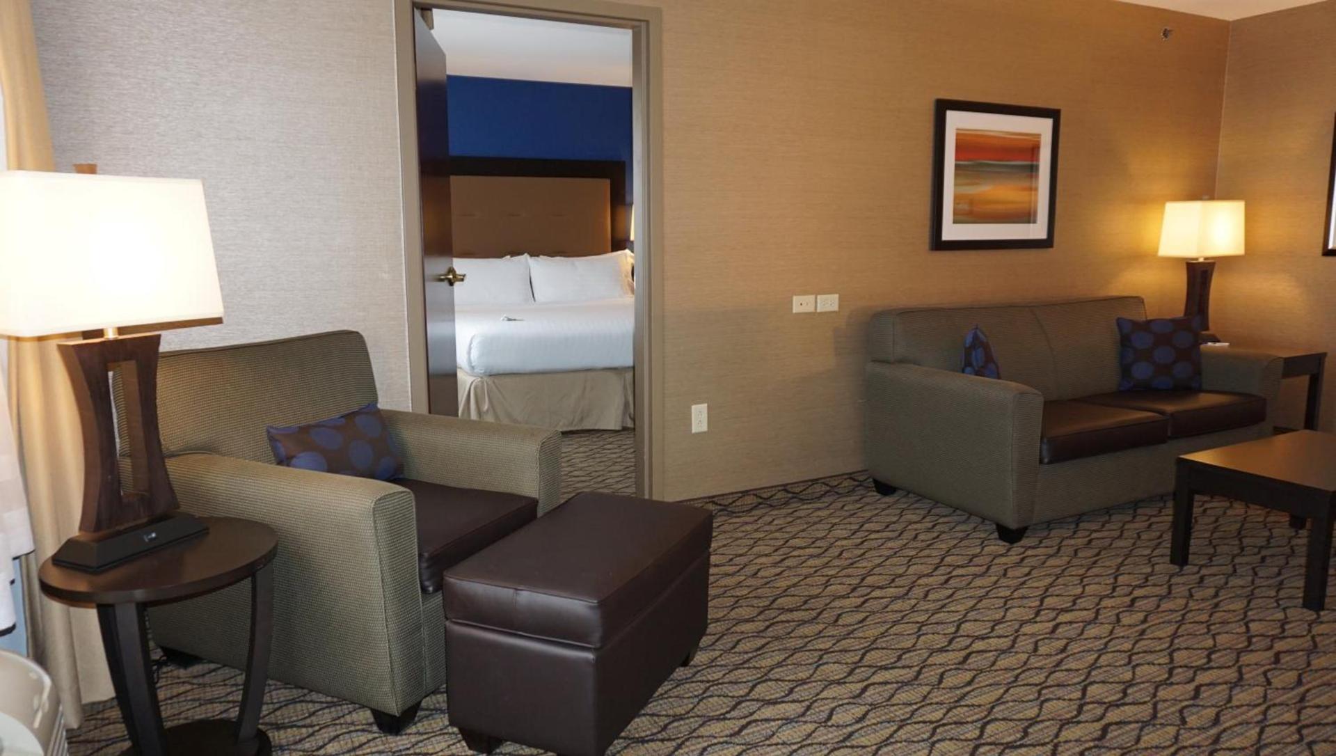 Holiday Inn Express & Suites Gibson by IHG photo 37
