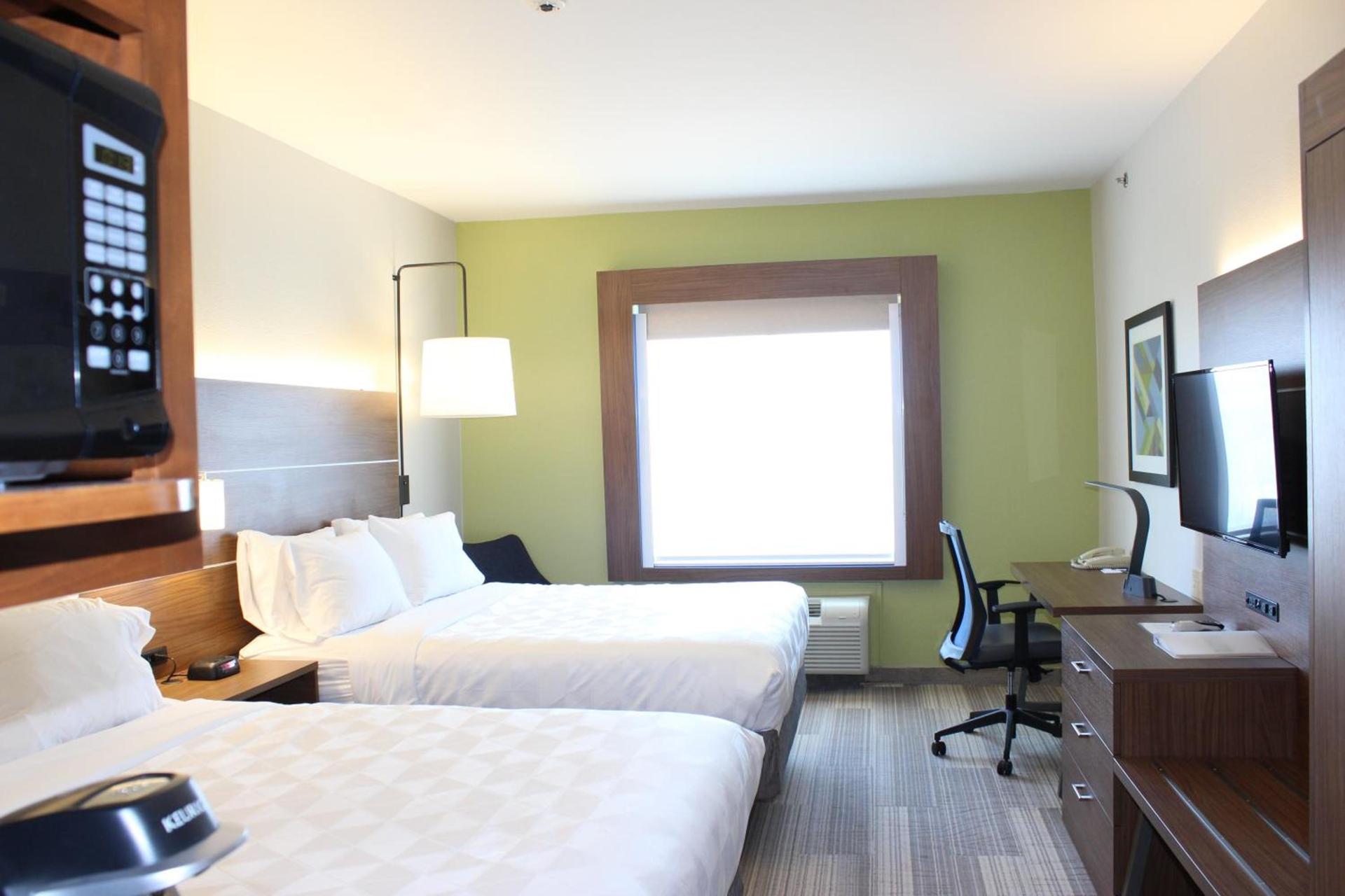 Holiday Inn Express Hotel & Suites Mansfield by IHG photo 60