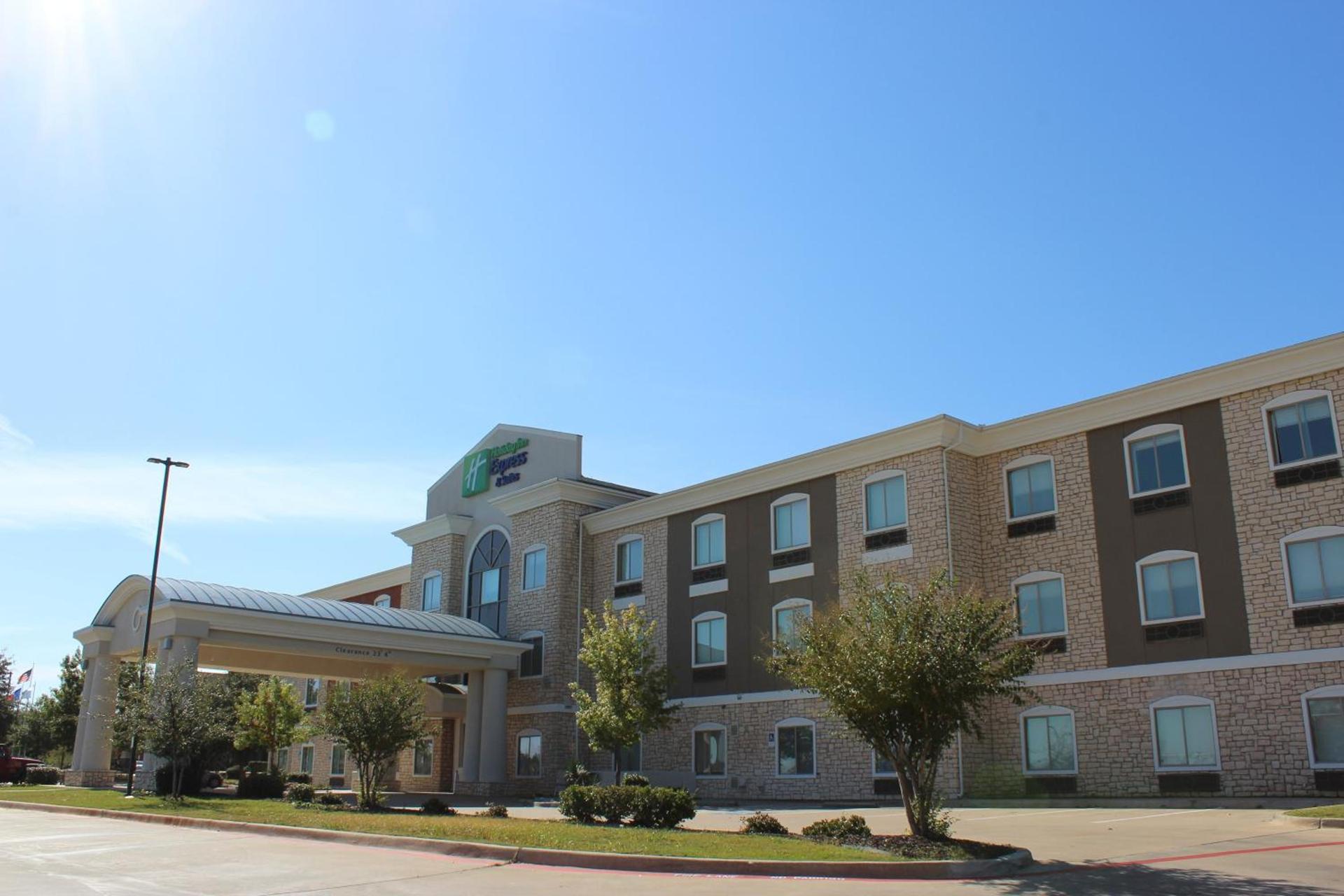 Holiday Inn Express Hotel & Suites Mansfield by IHG photo 45