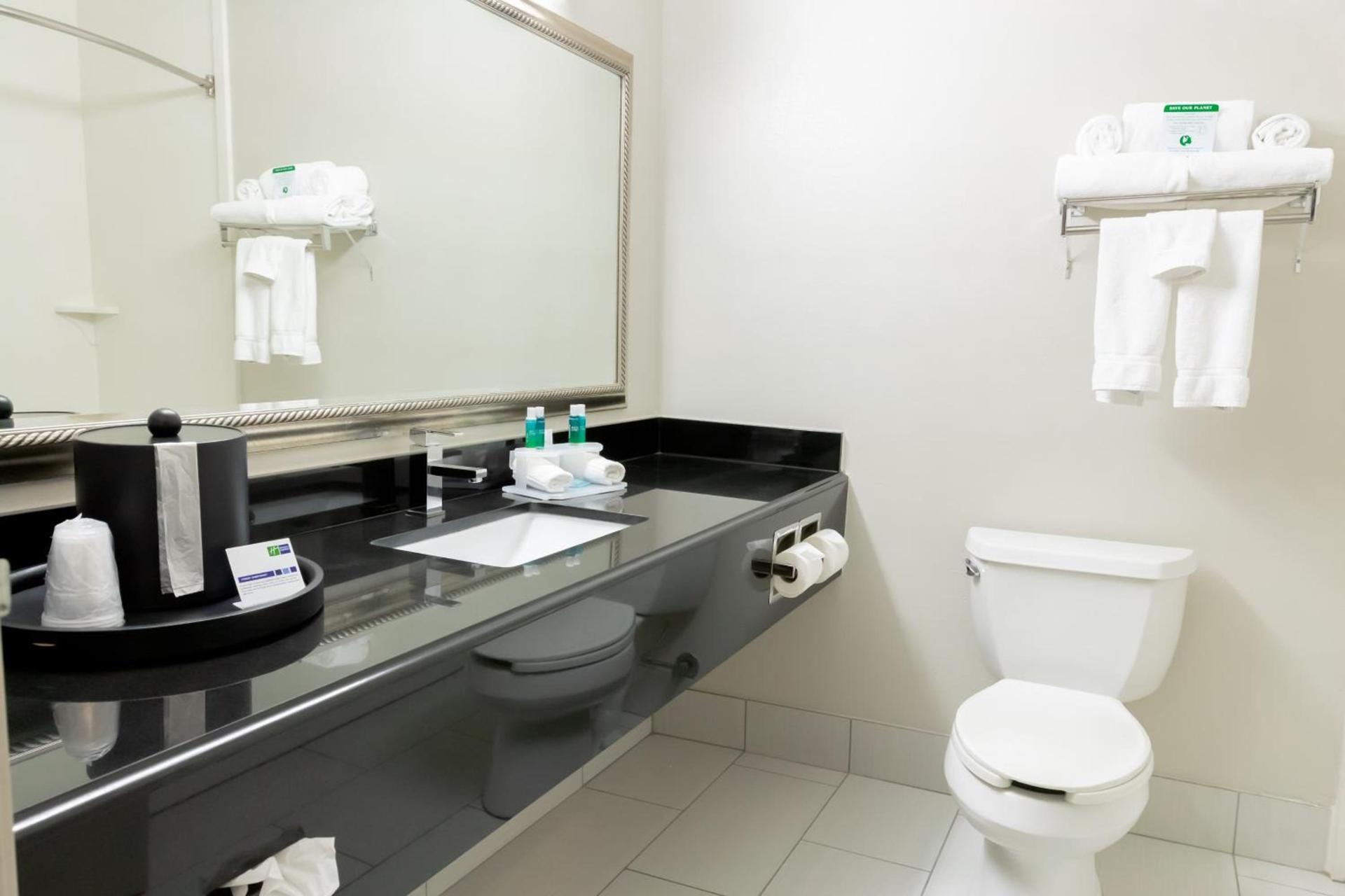 Holiday Inn Express Pendleton by IHG photo 22