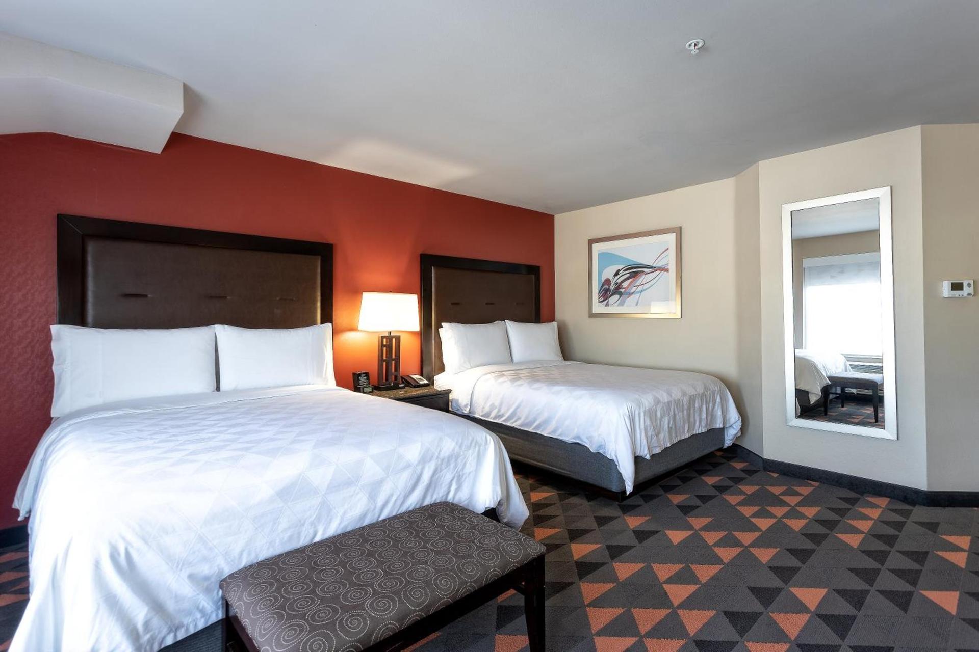 Holiday Inn Oceanside Marina Camp Pendleton by IHG photo 78