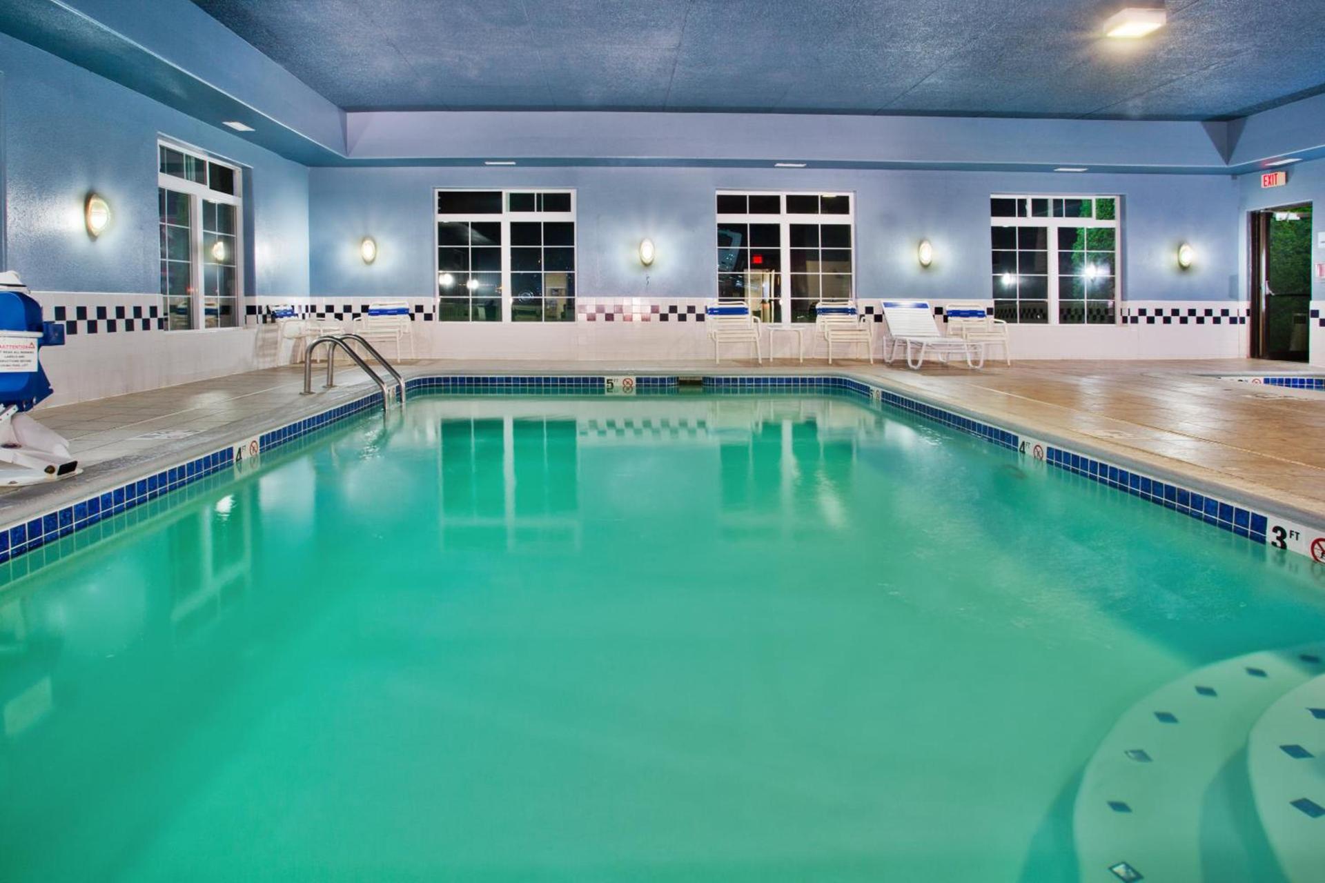 Holiday Inn Express Pendleton by IHG photo 41