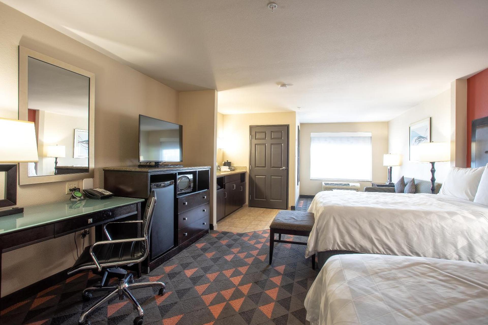 Holiday Inn Oceanside Marina Camp Pendleton by IHG photo 52