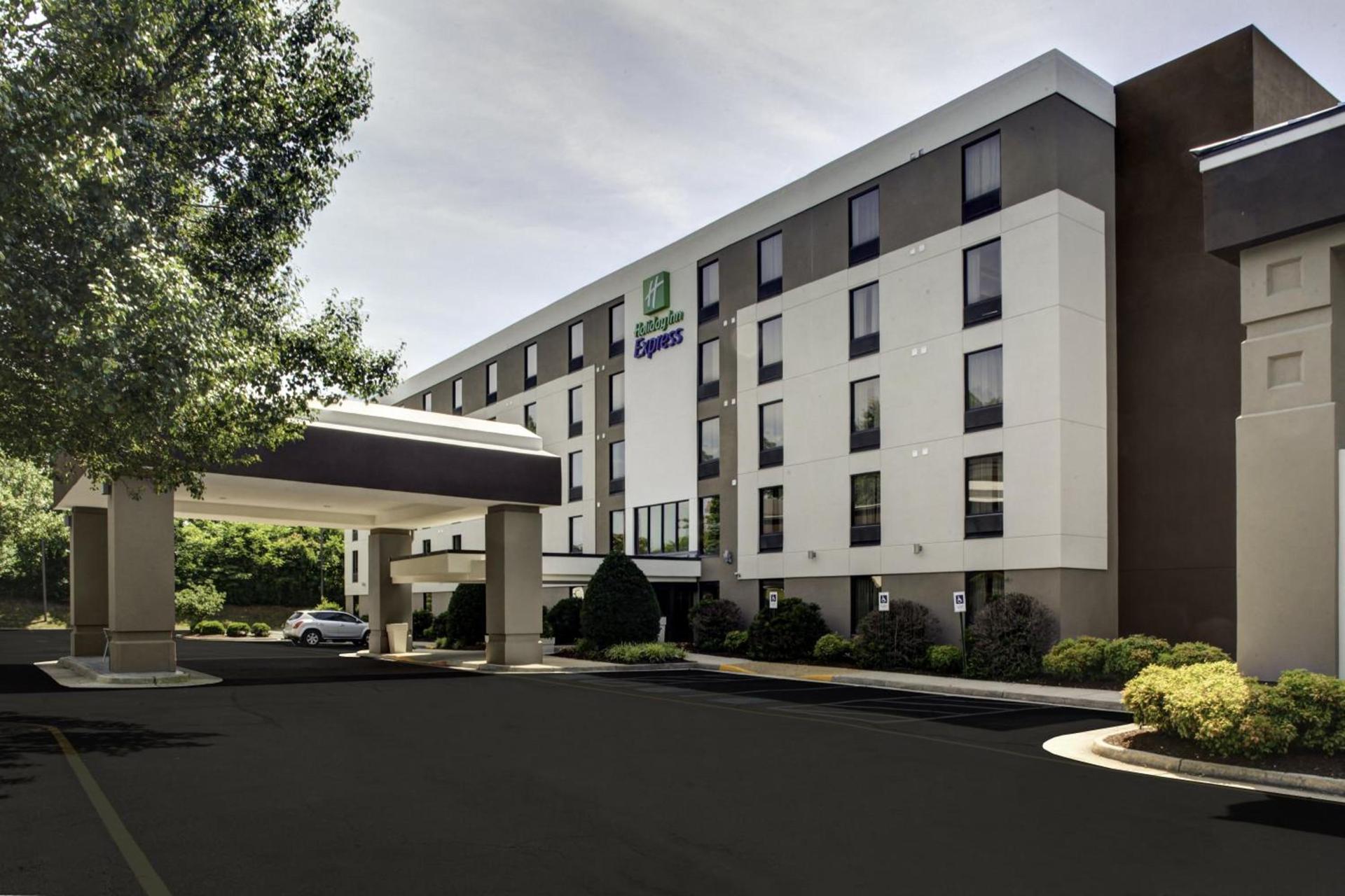 Holiday Inn Express Richmond-Mechanicsville by IHG photo 1