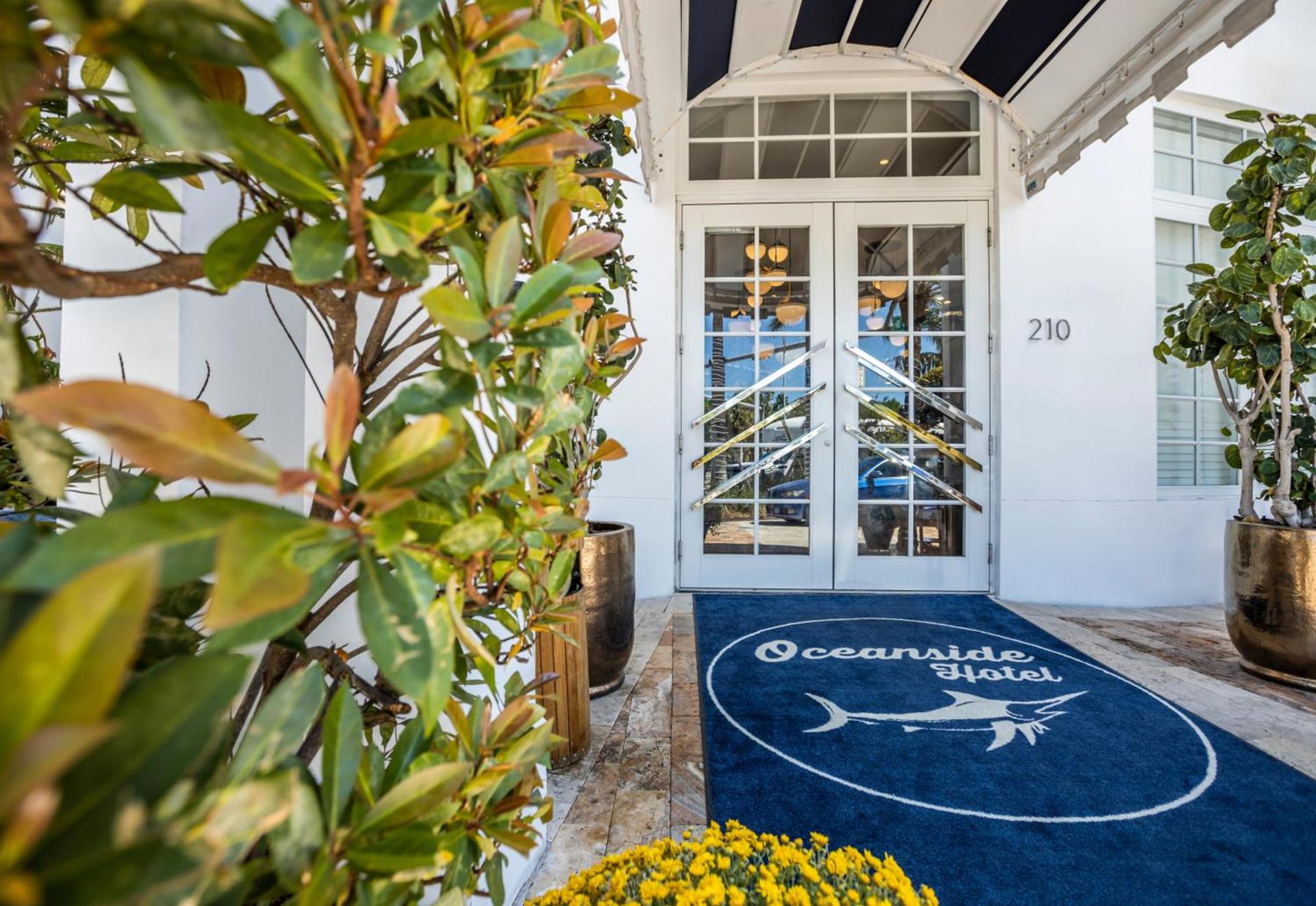 Oceanside Hotel and Suites photo 12