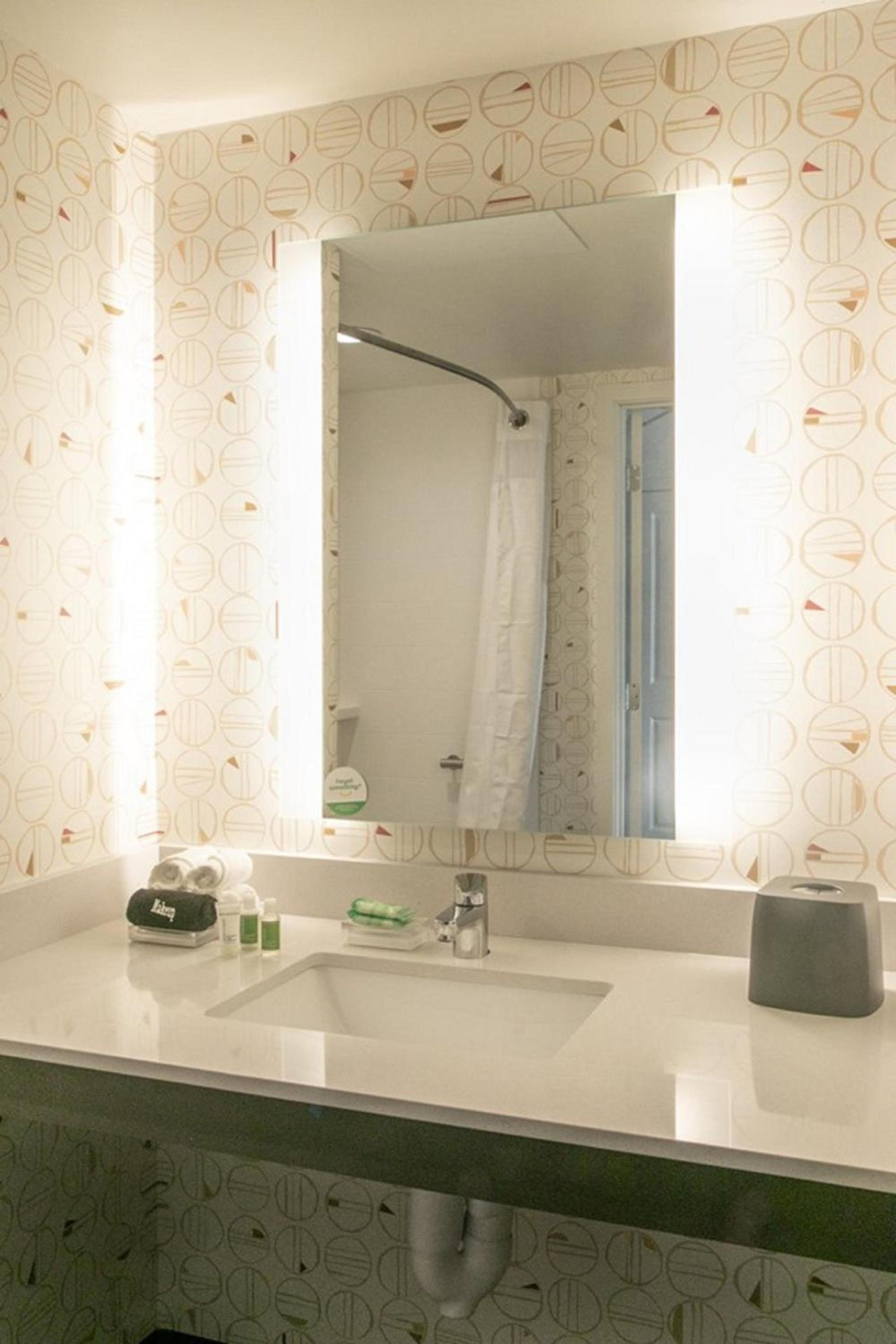 Holiday Inn & Suites Orlando - I-Drive - Theme Parks by IHG photo 10