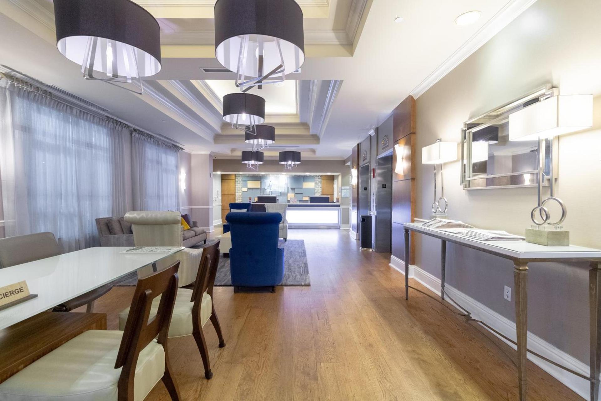 Holiday Inn Express Savannah - Historic District photo 5