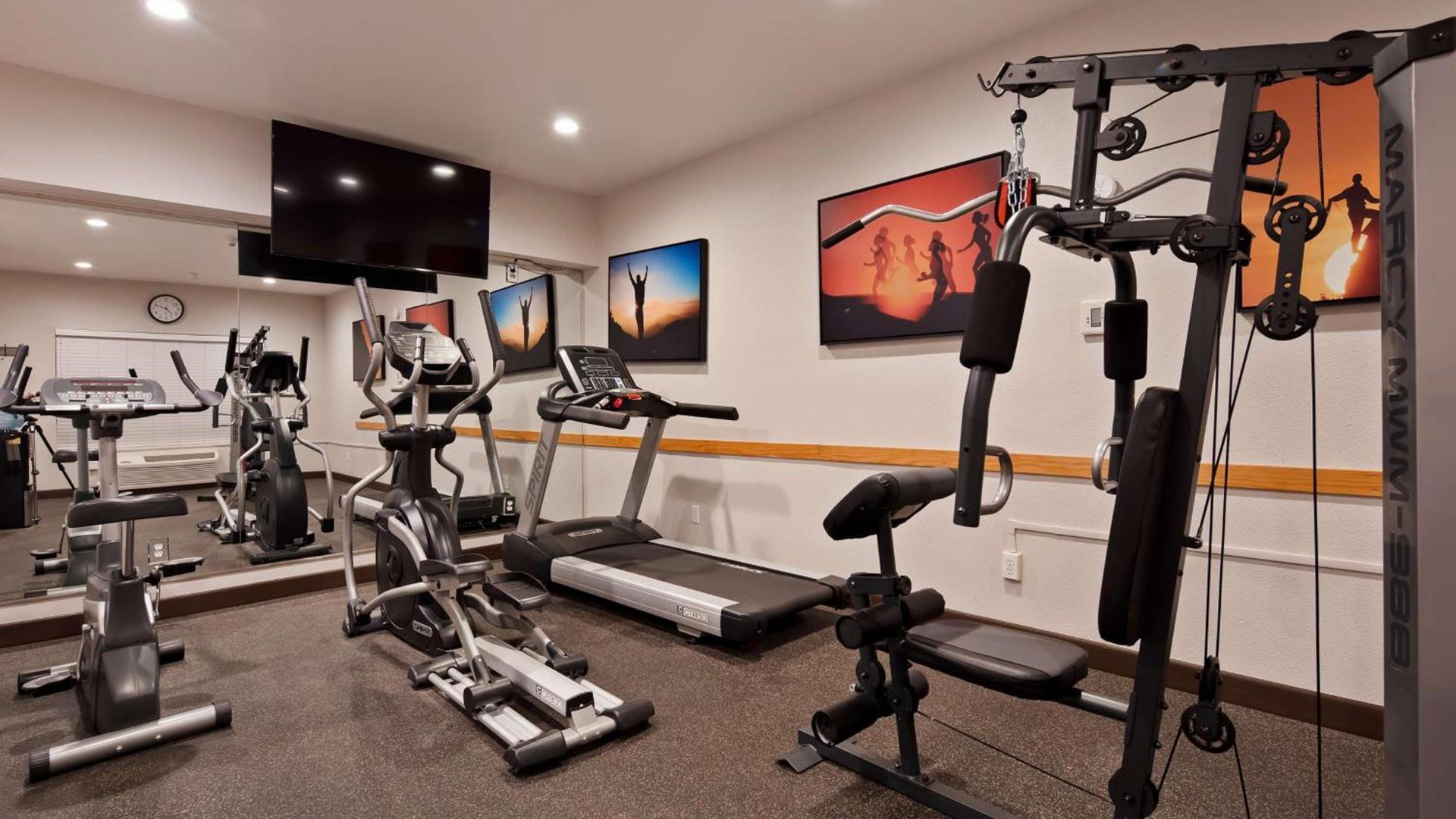 Best Western Plus Villa Del Lago Inn Patterson photo 18