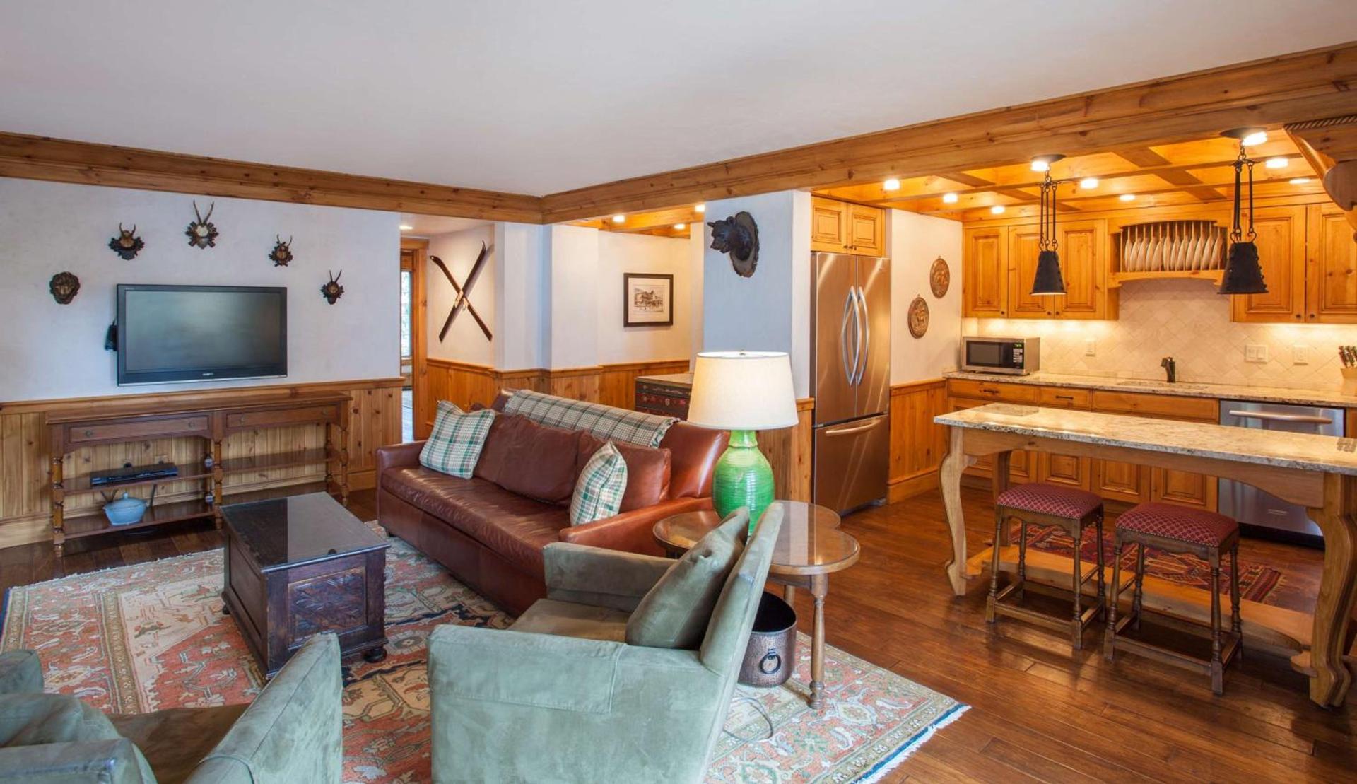Christiania Lodge Condominiums Collection photo 11